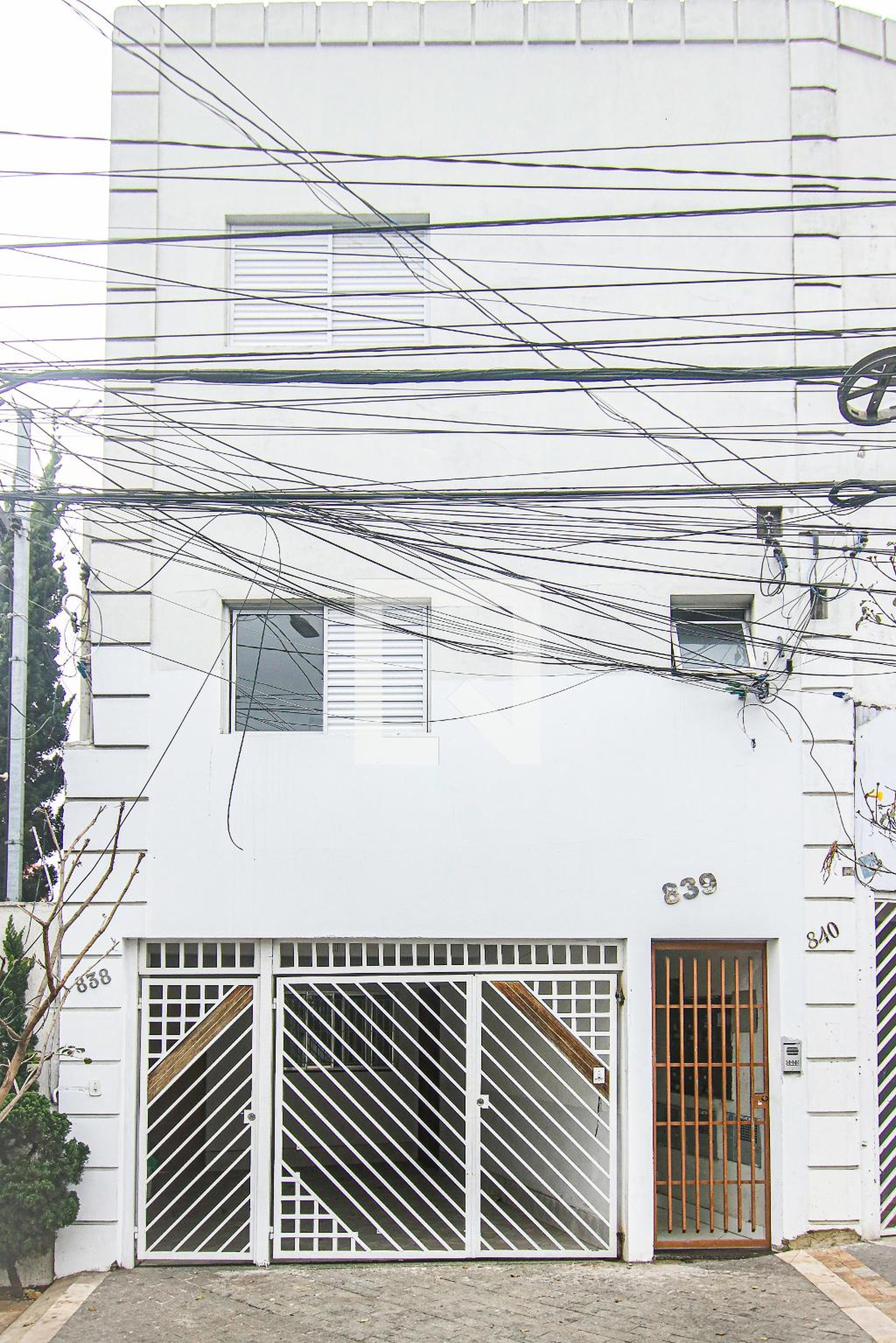 Fachada Condomínio em Rua Olho D'Água do Borges, 839