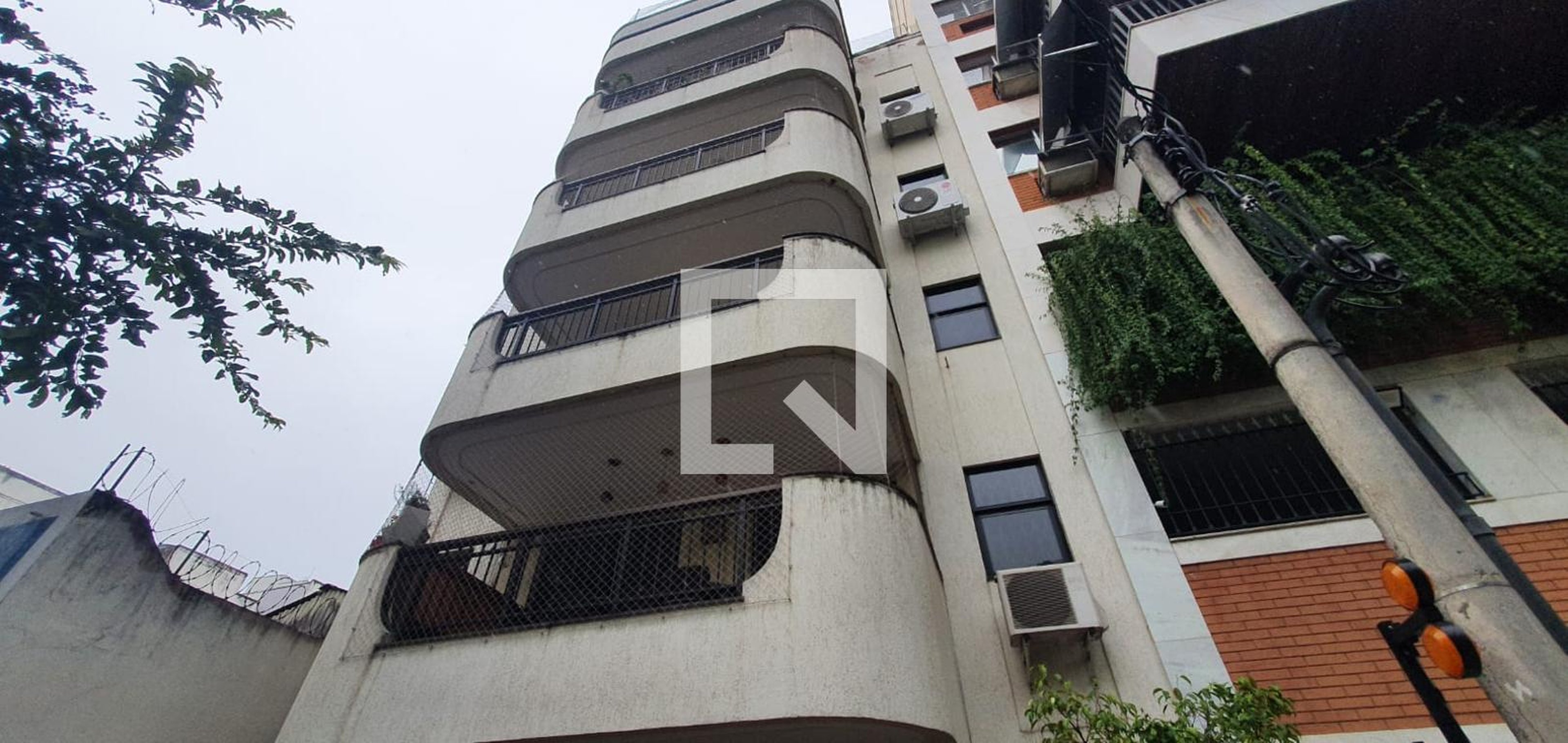 Fachada Edifício Alpha Pegase