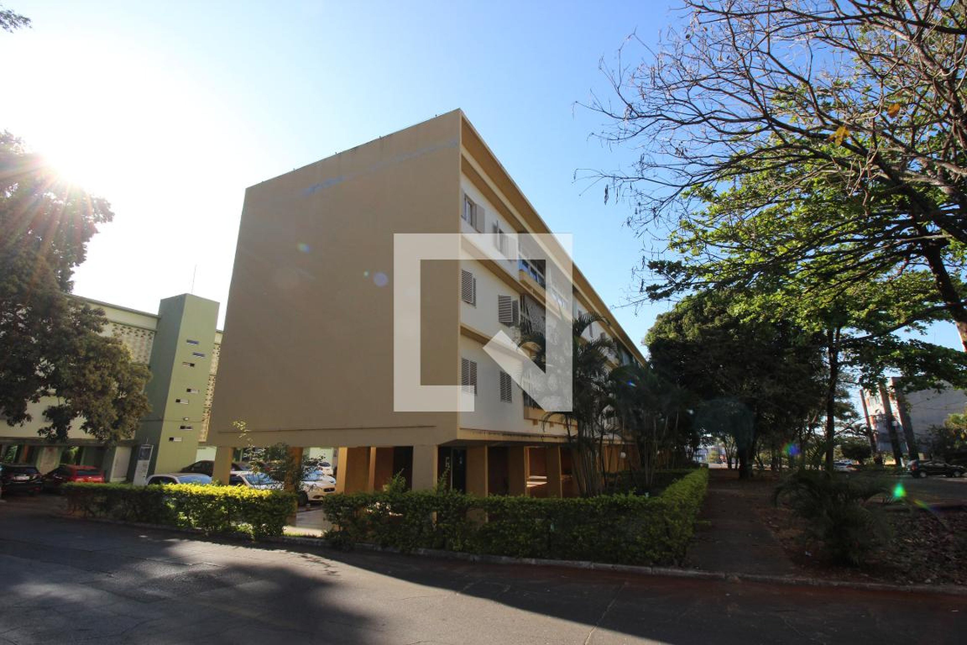 Fachada Condomínio em Sqs 411 Bloco S, 01