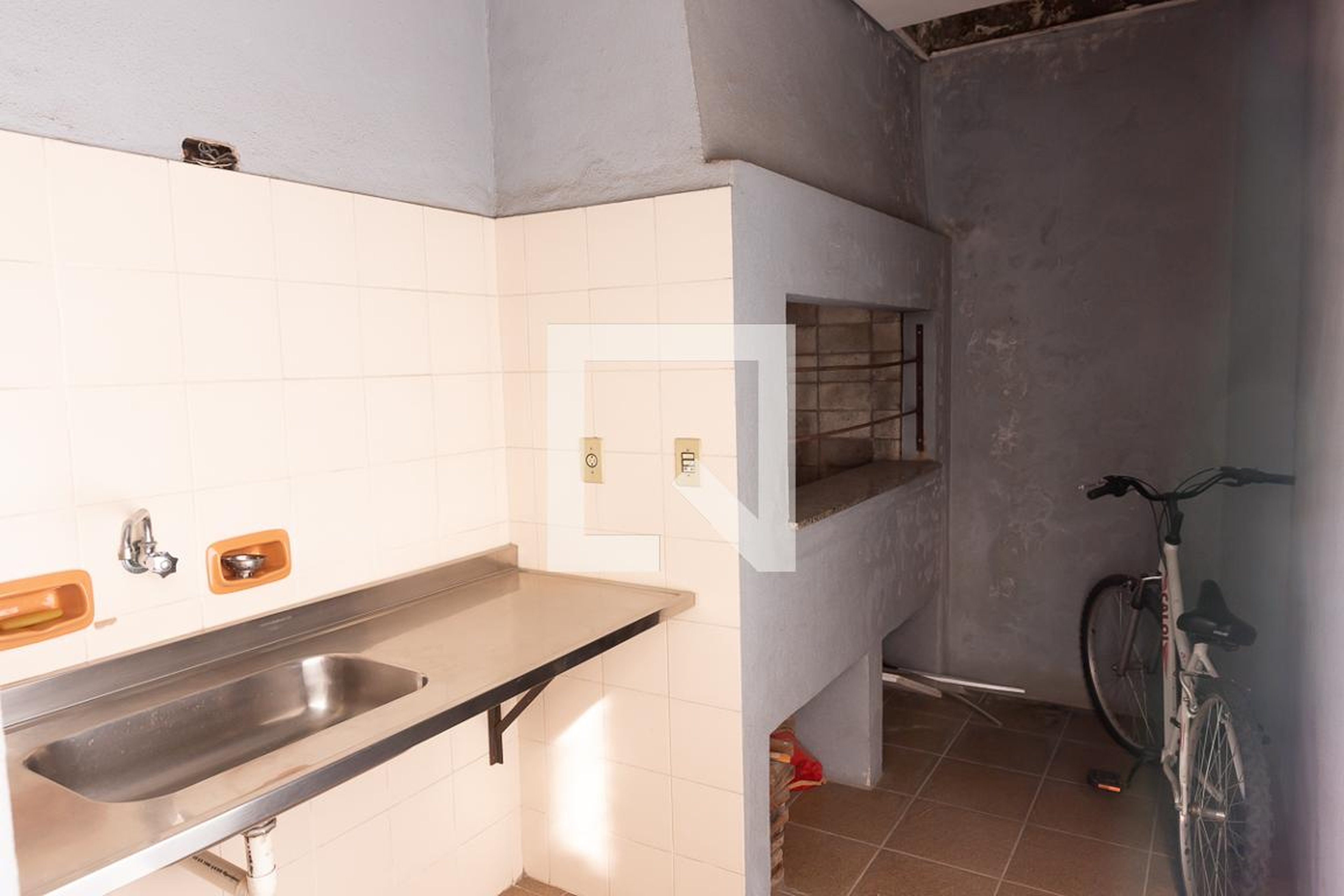 Churrasqueira - Edifício El Tahrir