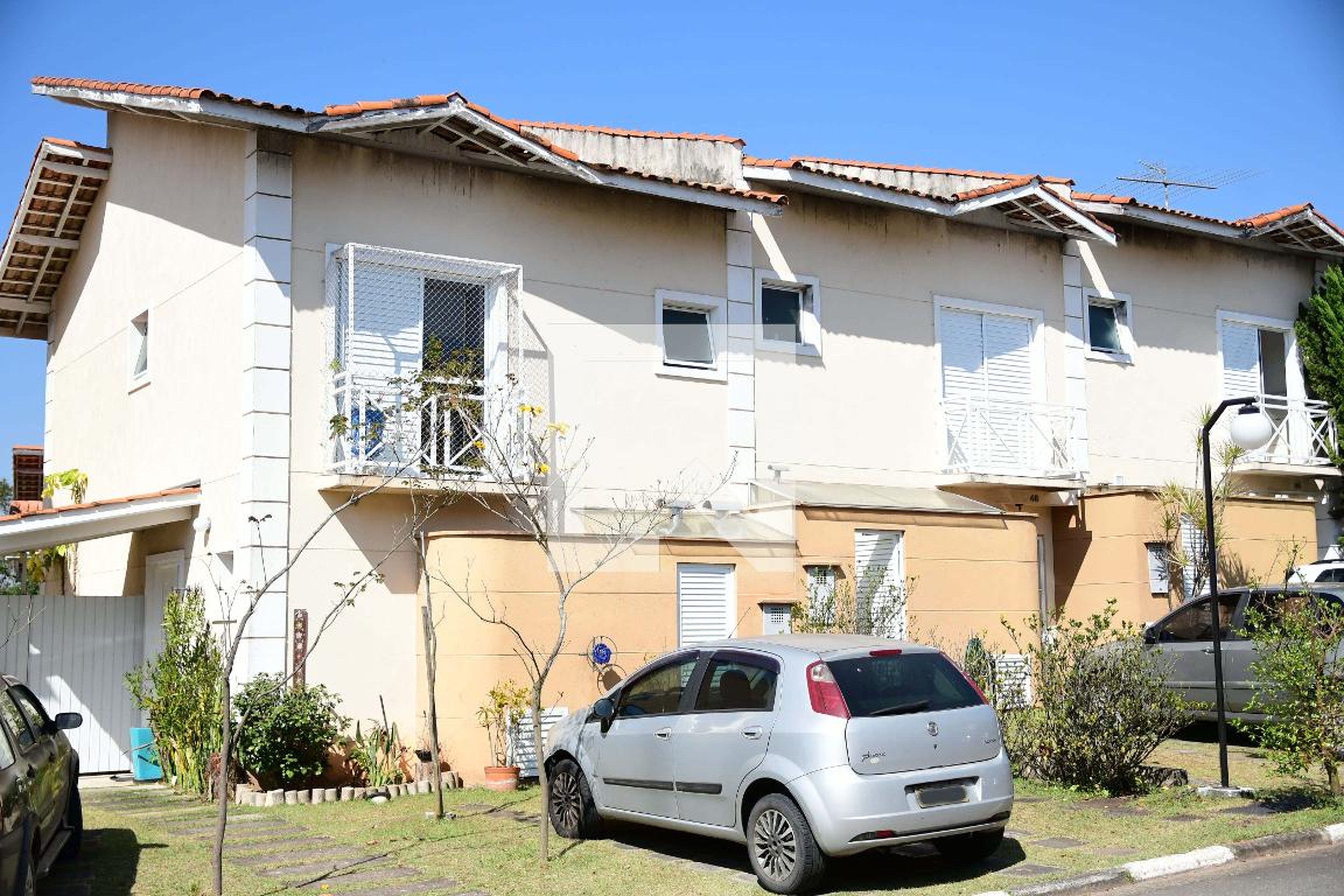 Fachada Condomínio em Rua Vésper, 100