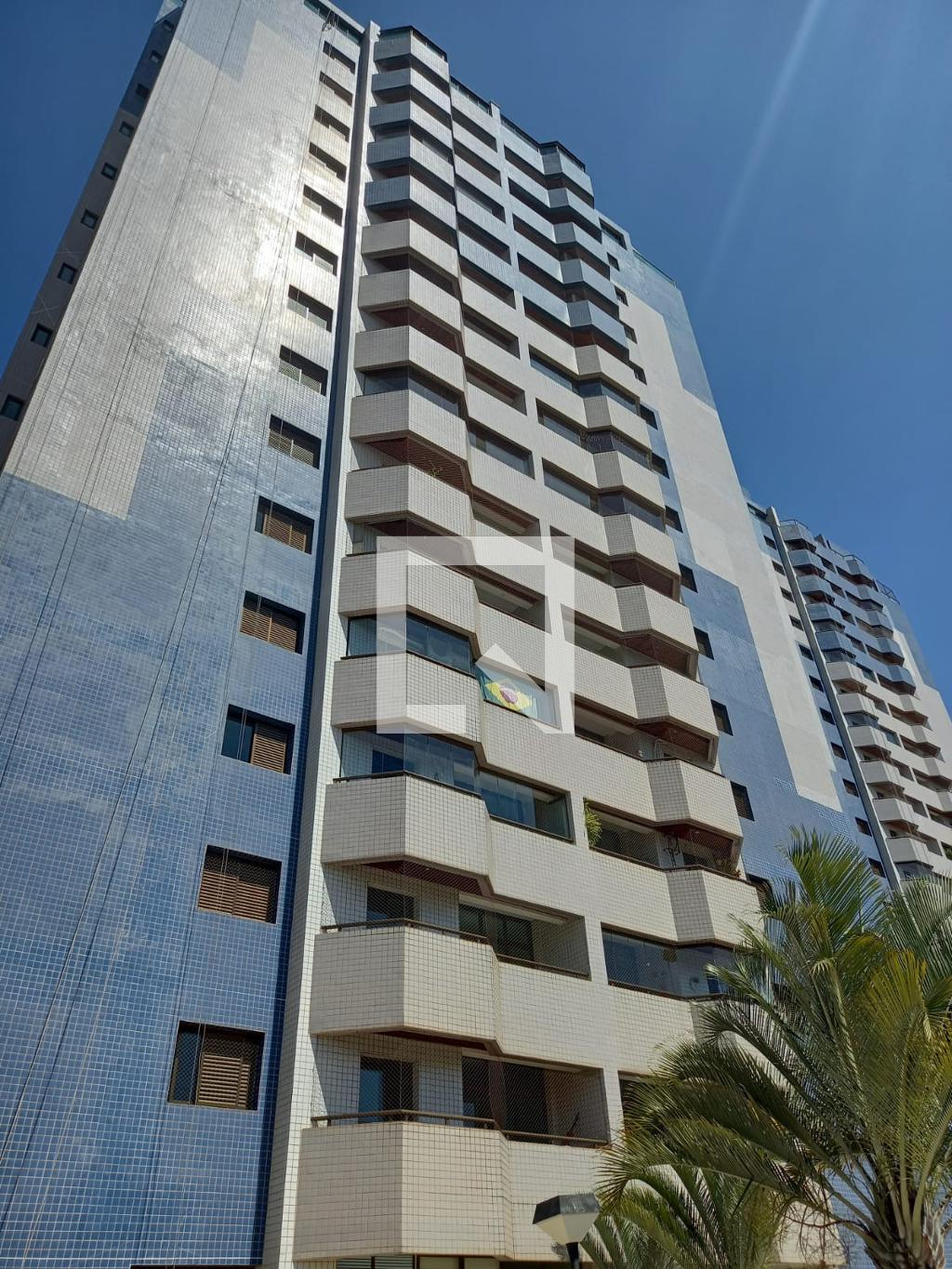 Fachada do Condomínio Condomínio Ilha Bela