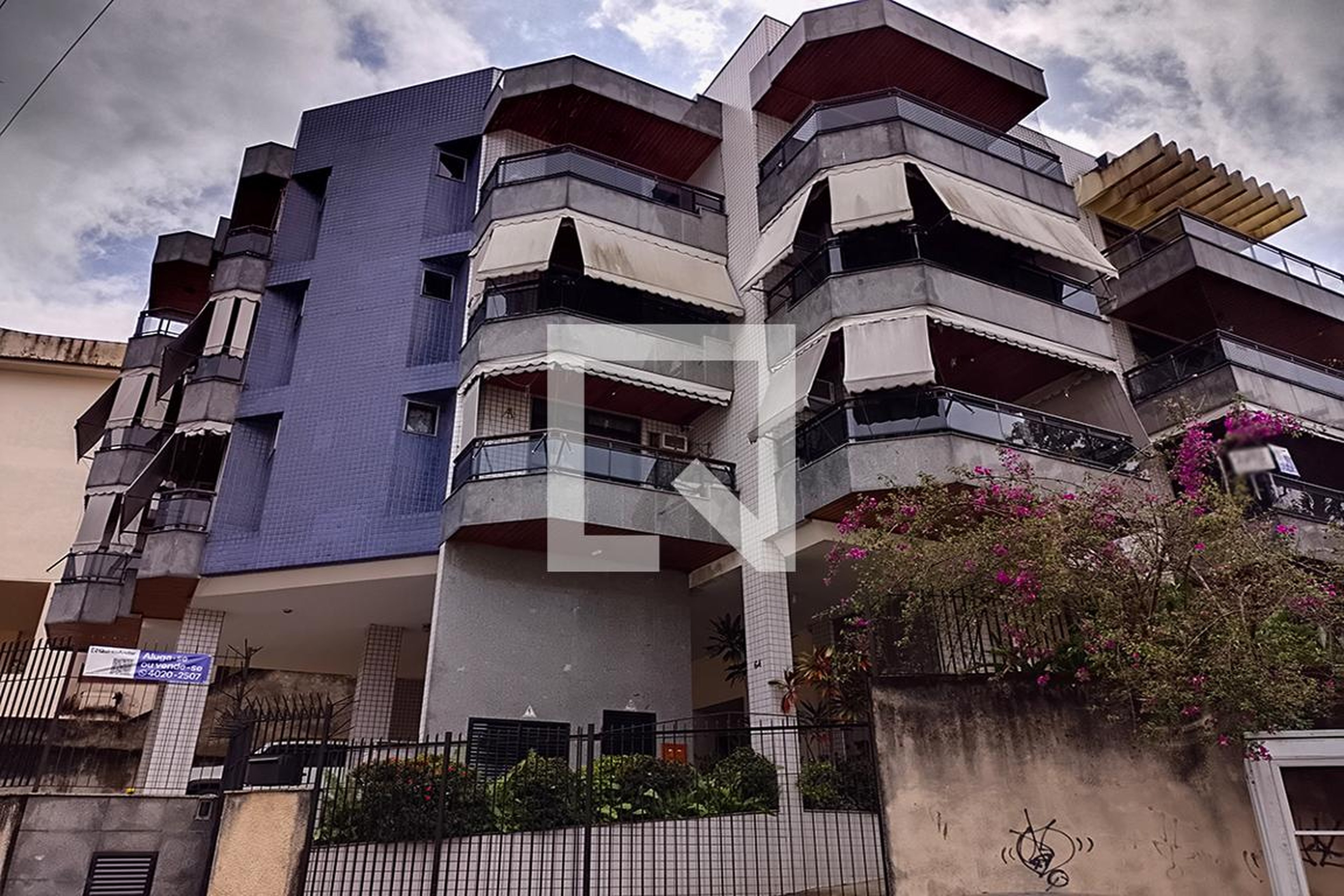 Fachada do Prédio Edifício Castelo de Tomar