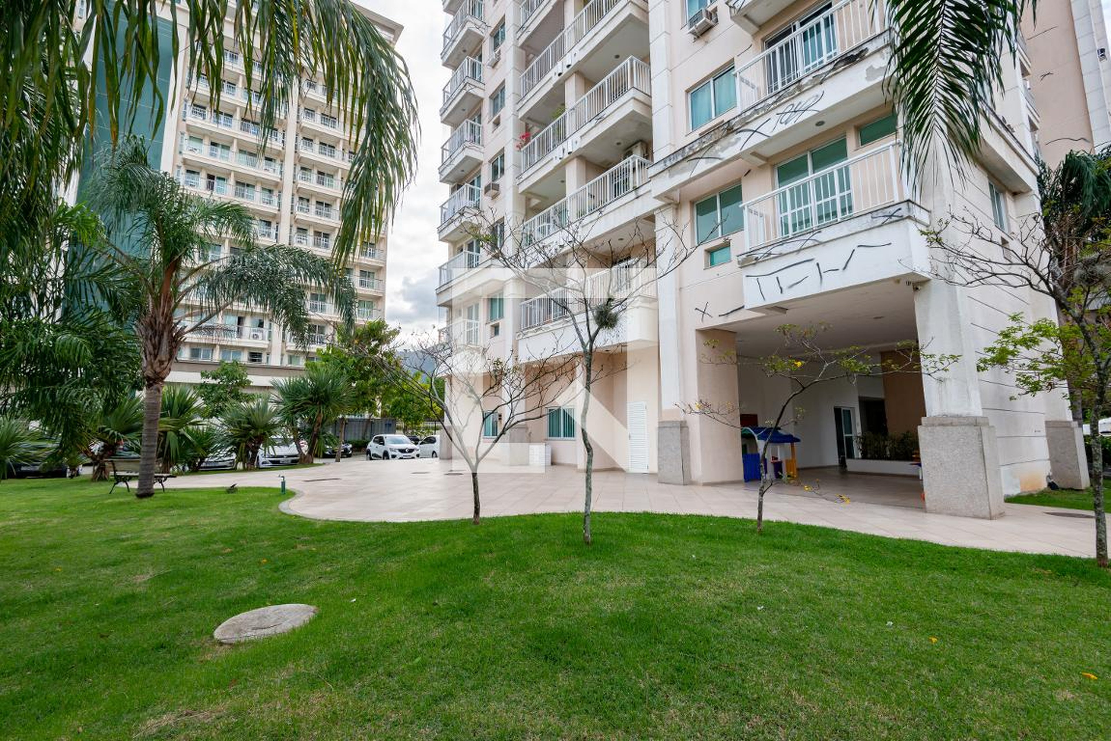 Fachada do Prédio Edifício Riocentro Residence Service