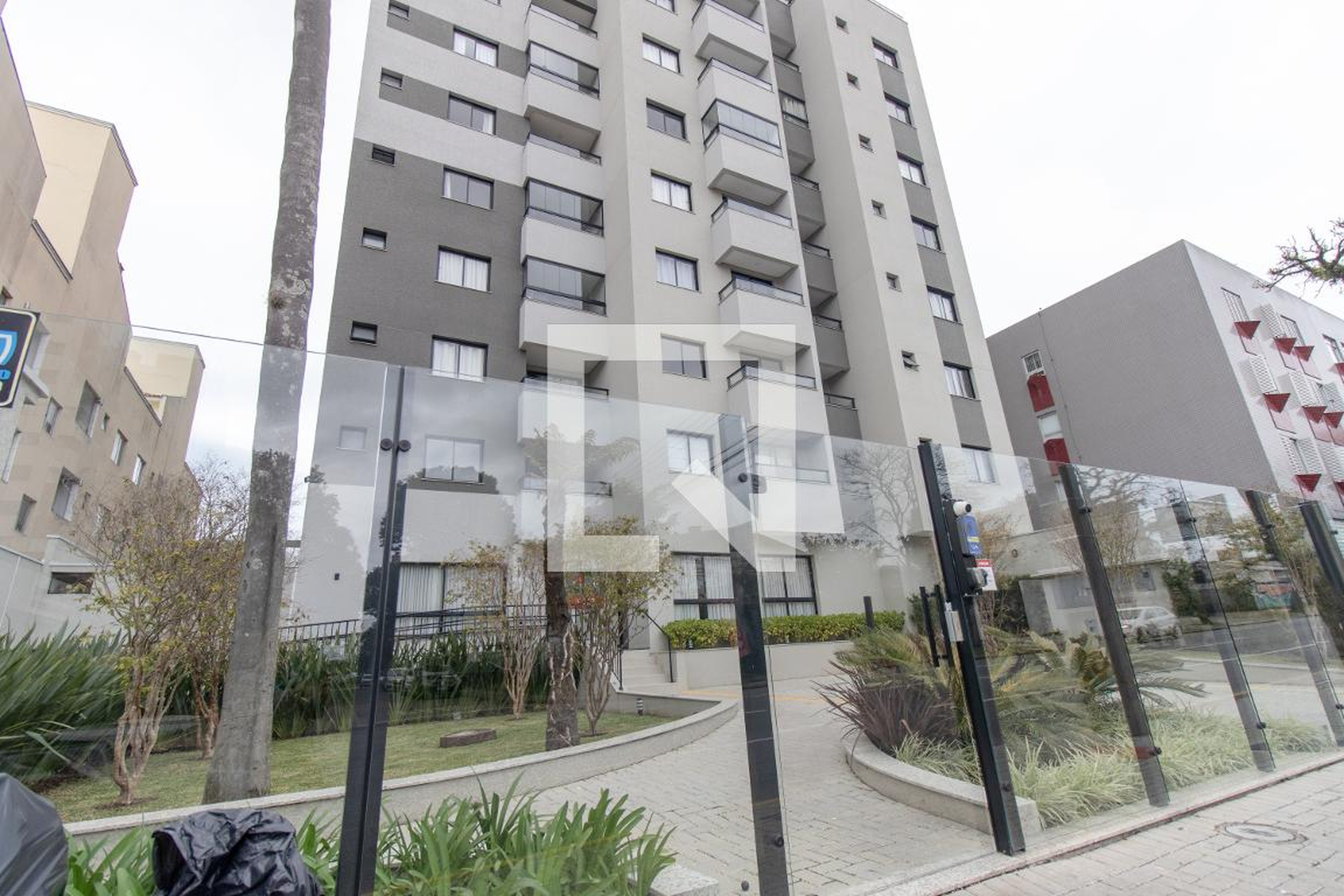 Fachada do Condomínio Condomínio Canada Home