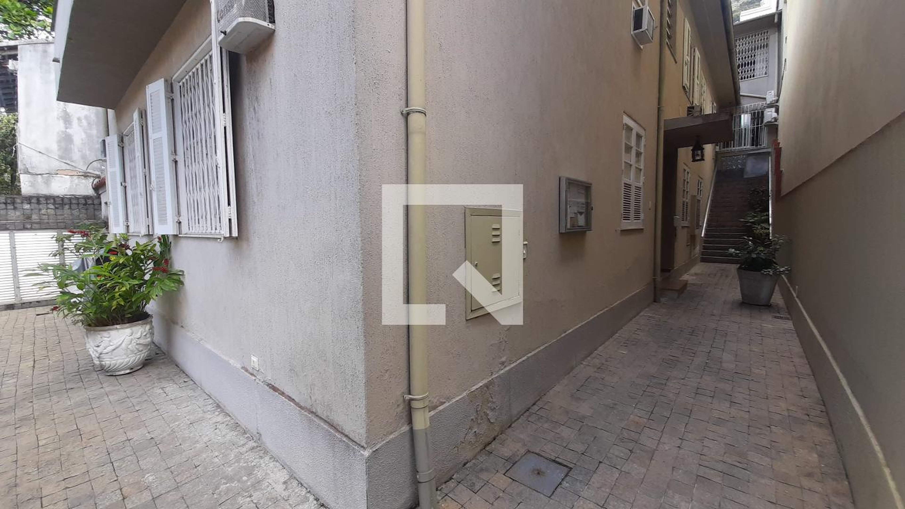 Entrada - Edifício São Sebastião