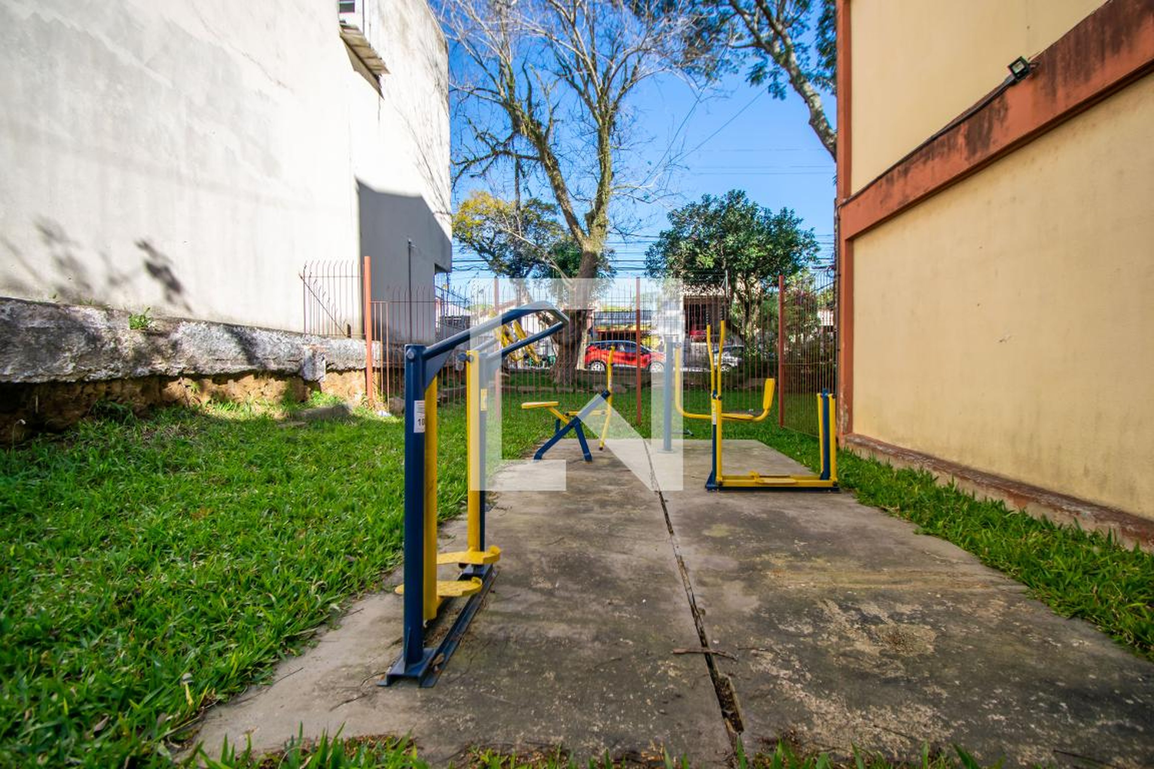 Academia - Pereira Neto