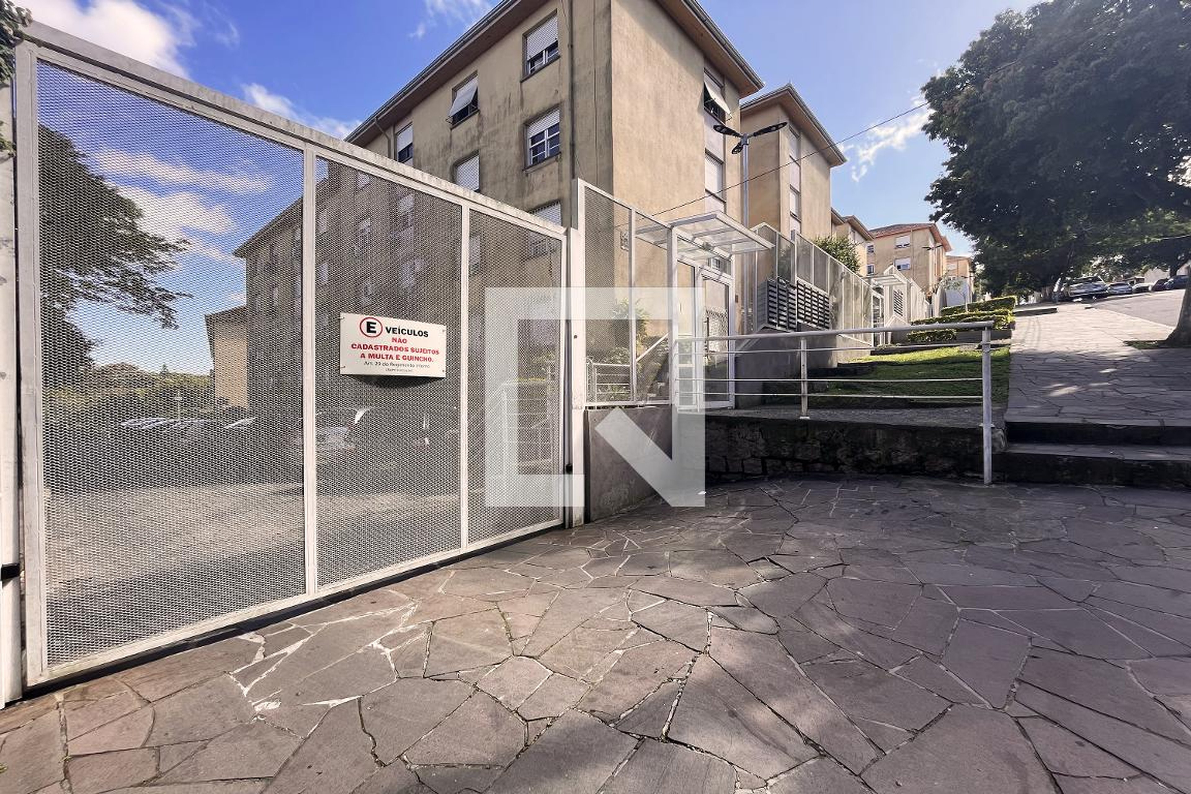 Fachada do Condomínio Residencial Cristal