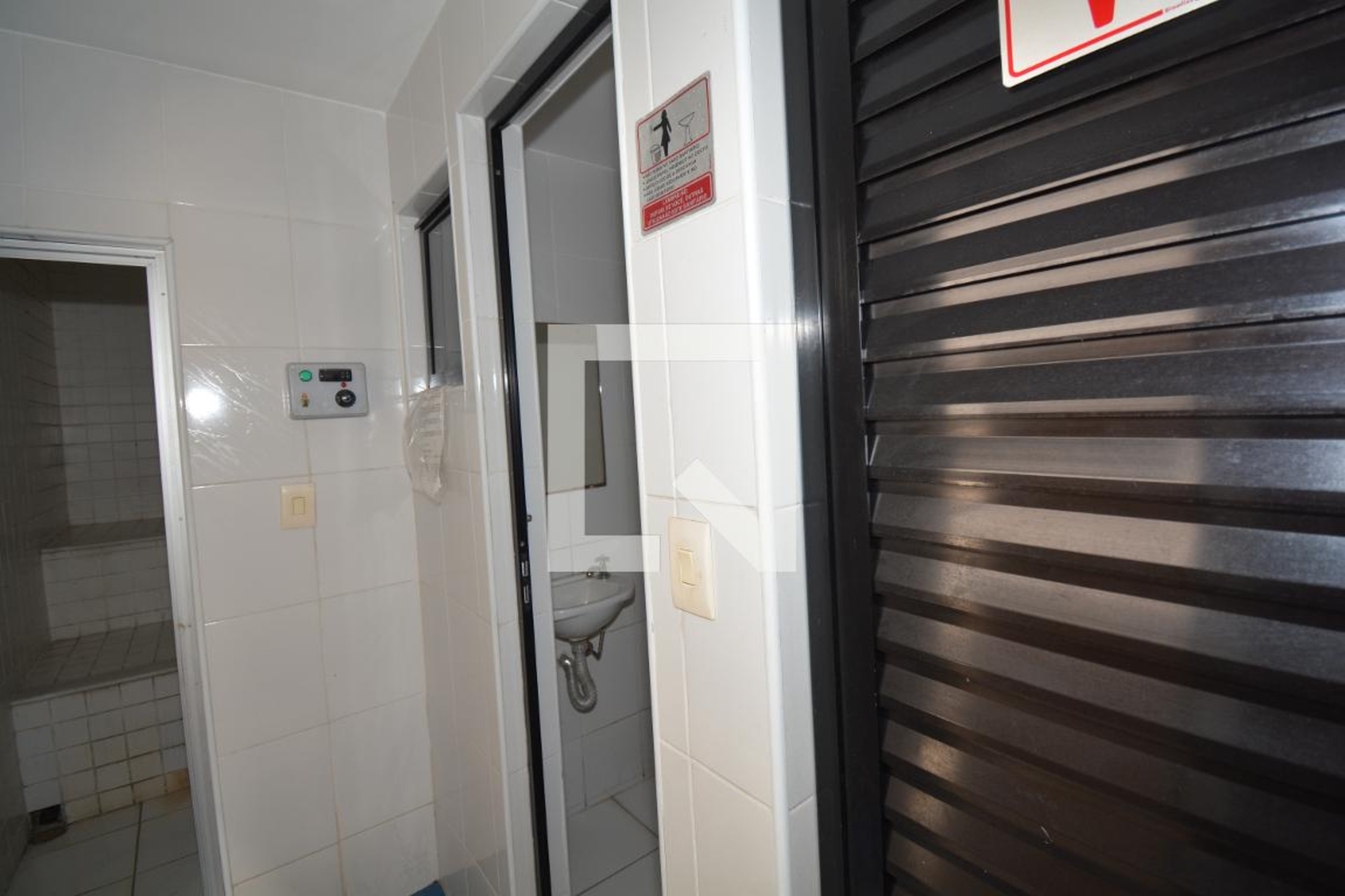 Sauna - José Maria Machado