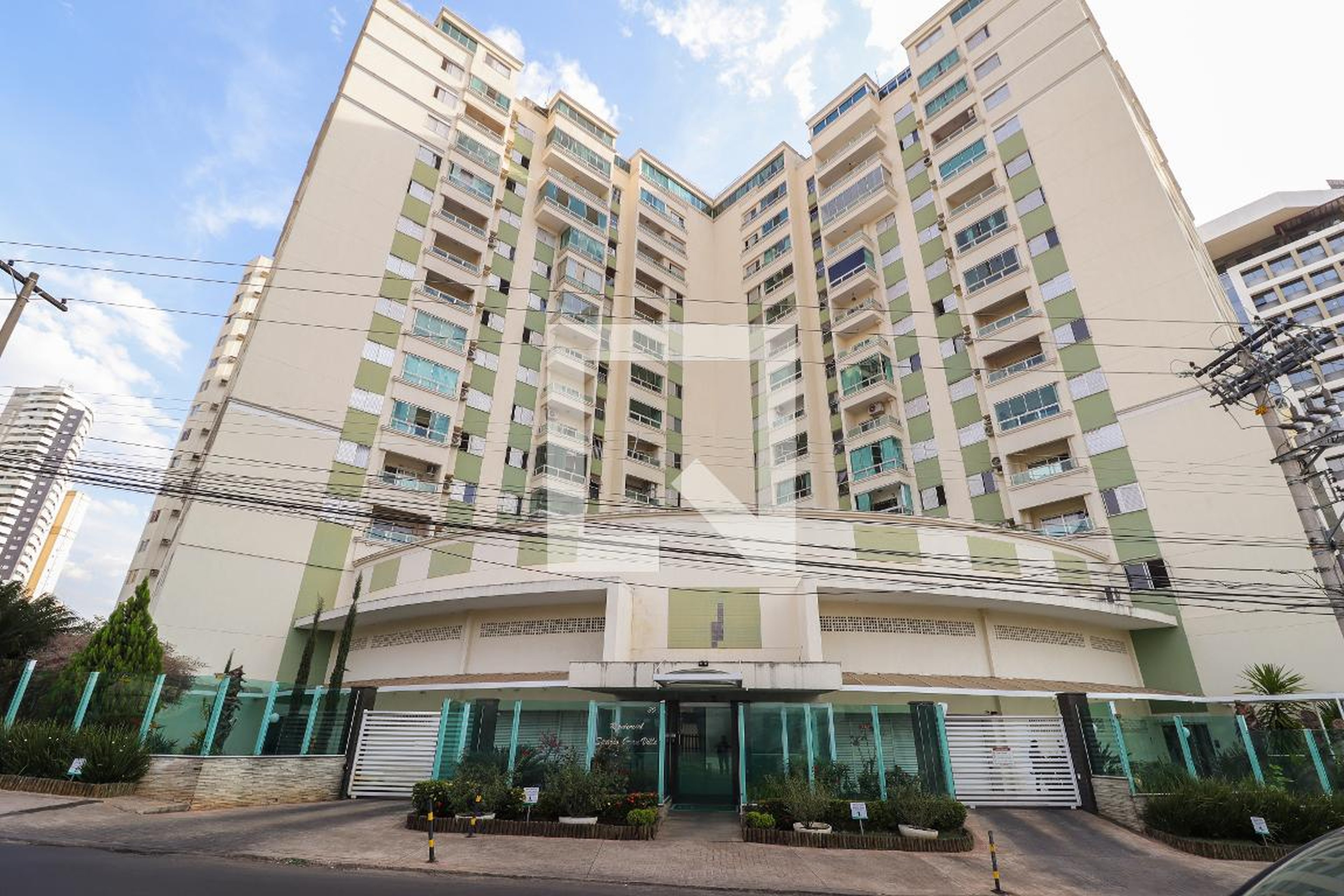 Fachada Condomínio em Avenida Engenheiro Eurico Viana, 30