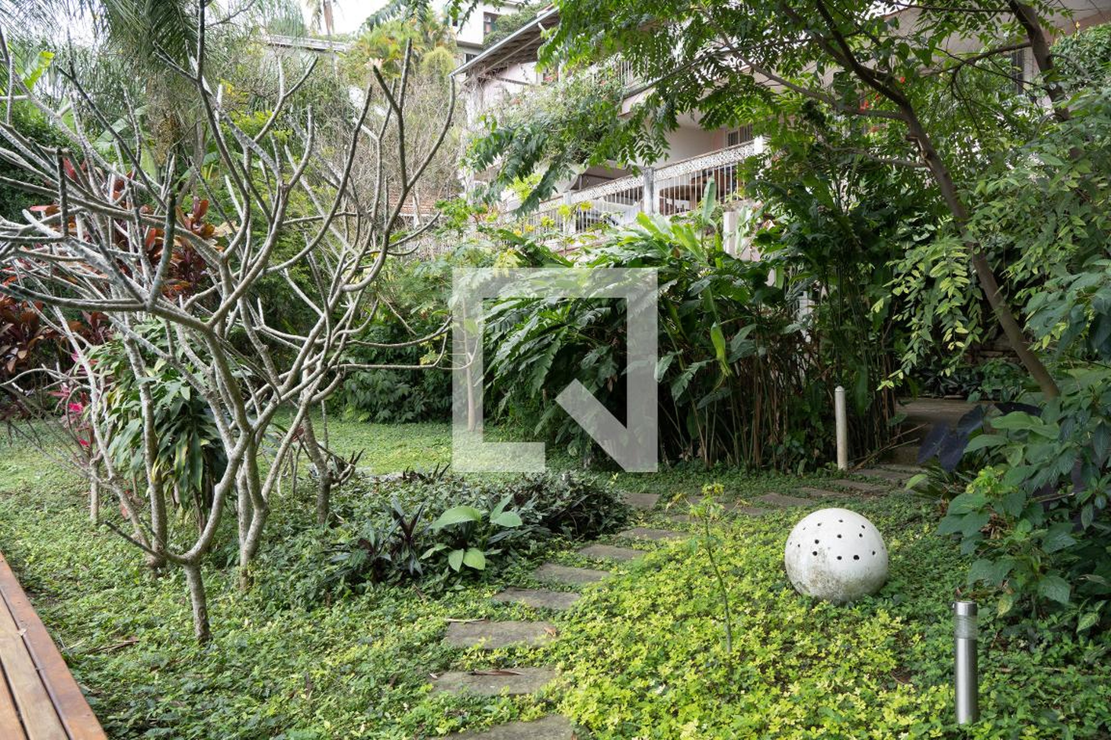 Área comum Condomínio em Rua Santa Cristina, 104