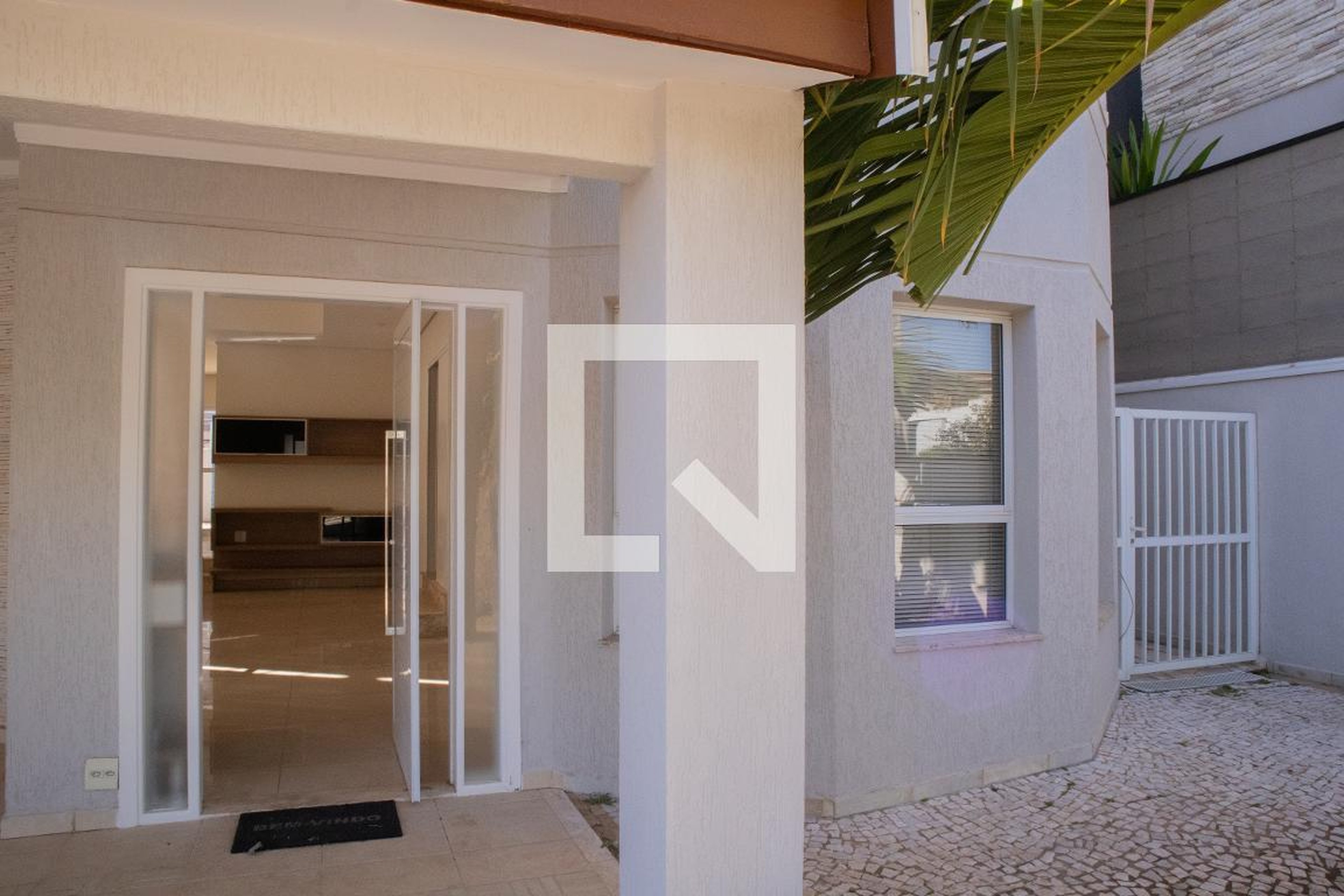 Fachada Condomínio em Rua Maria Tereza Dimarzio Milreu, 202