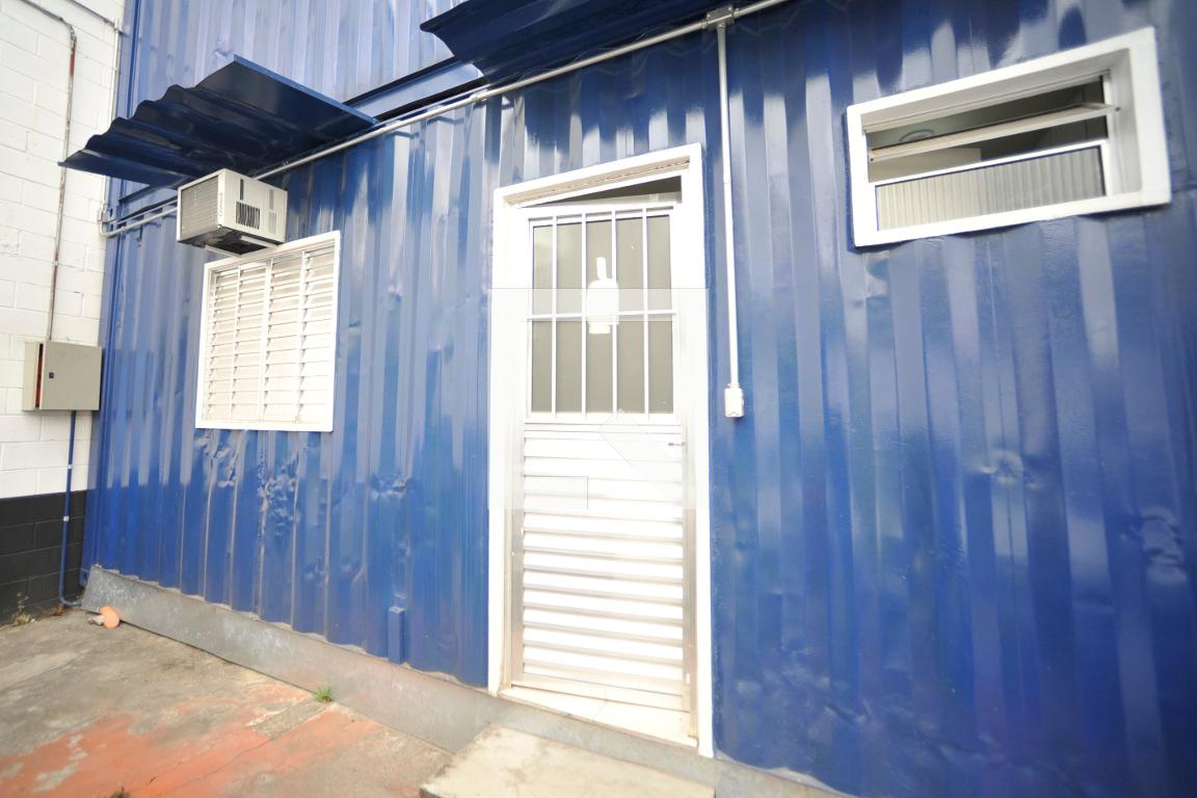 Fachada Condomínio em Rua Gomes Cardim, 521