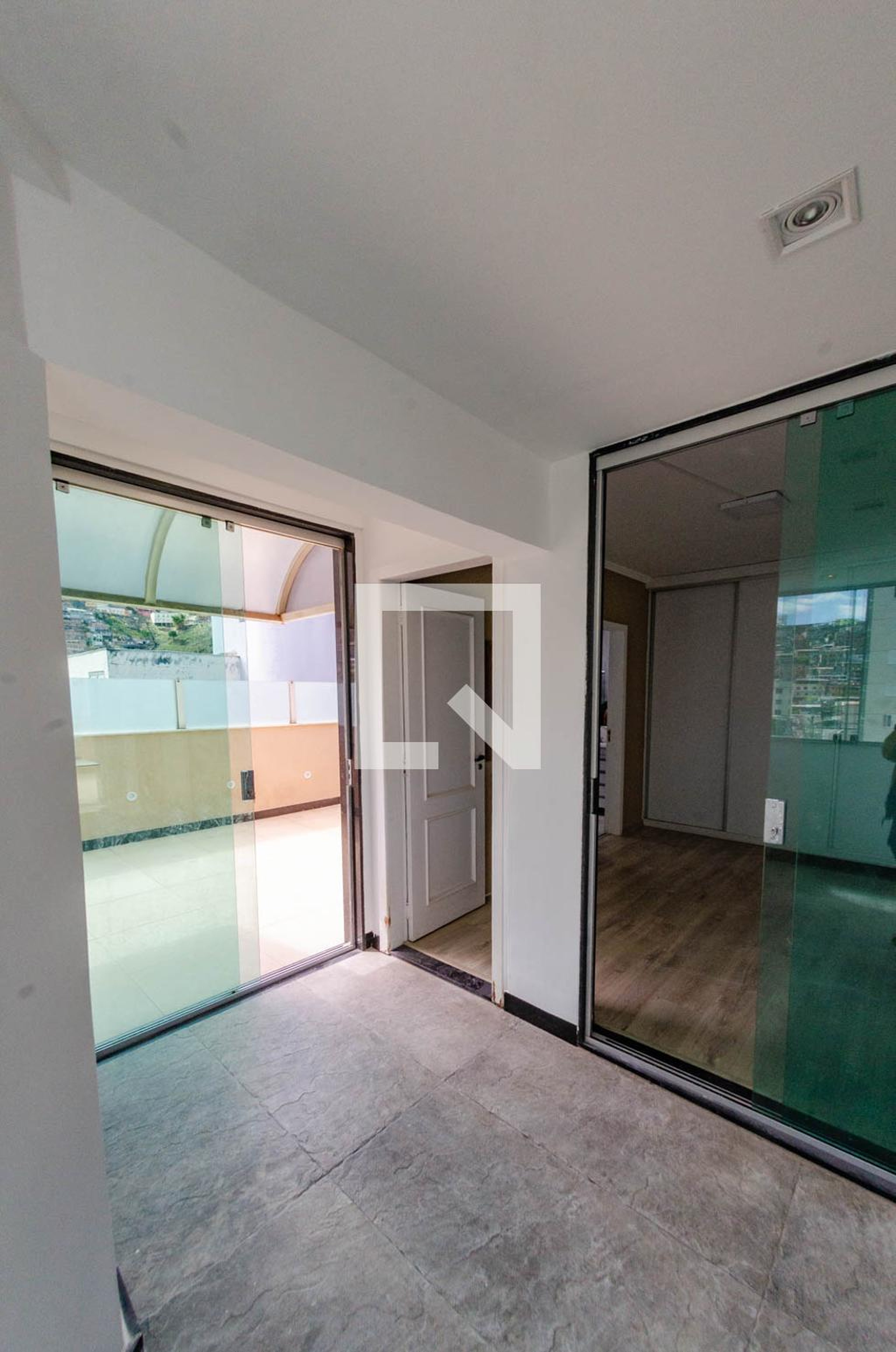 Hall - Edifício Serra do Capivari