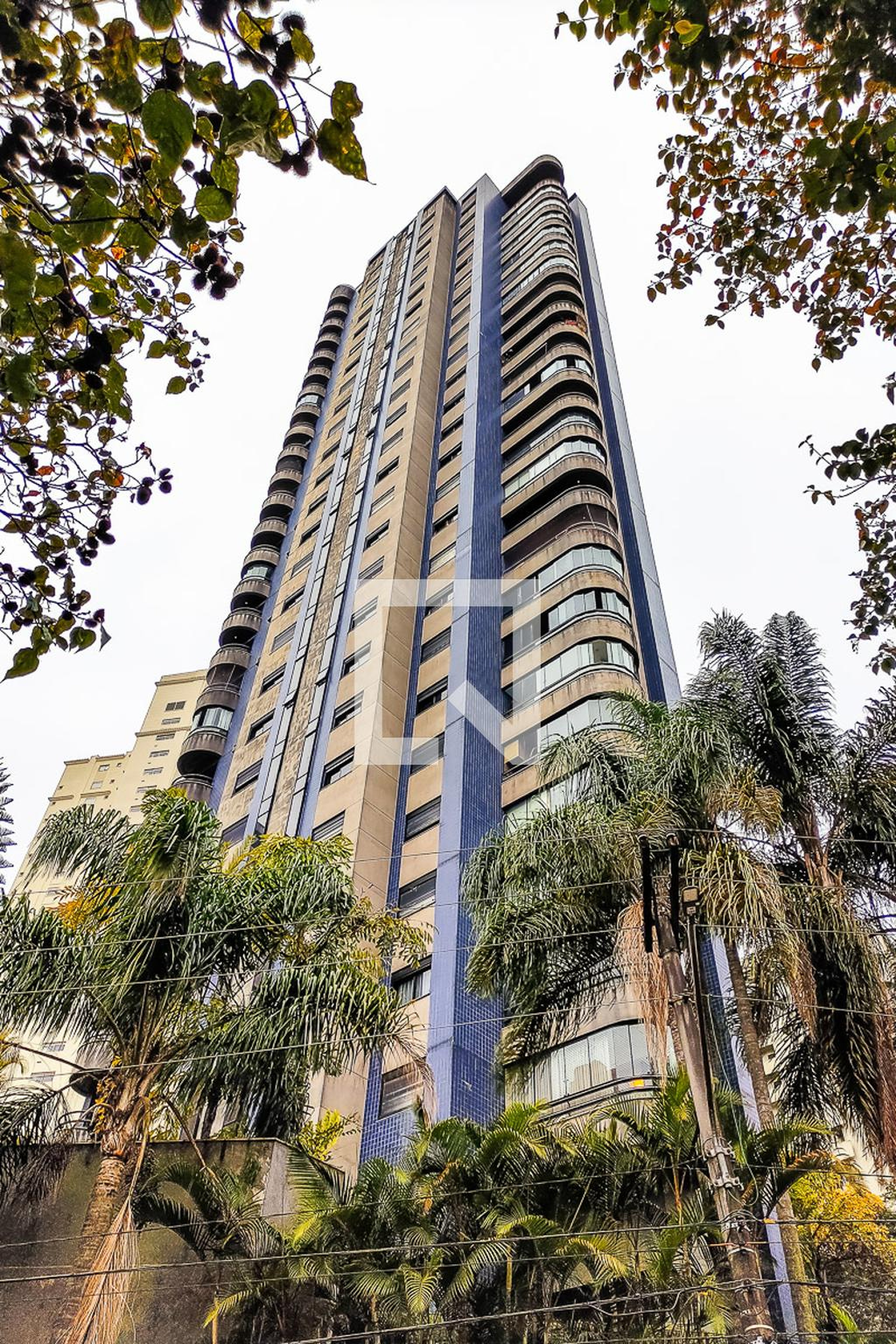 Fachada Condomínio Maison Carmel