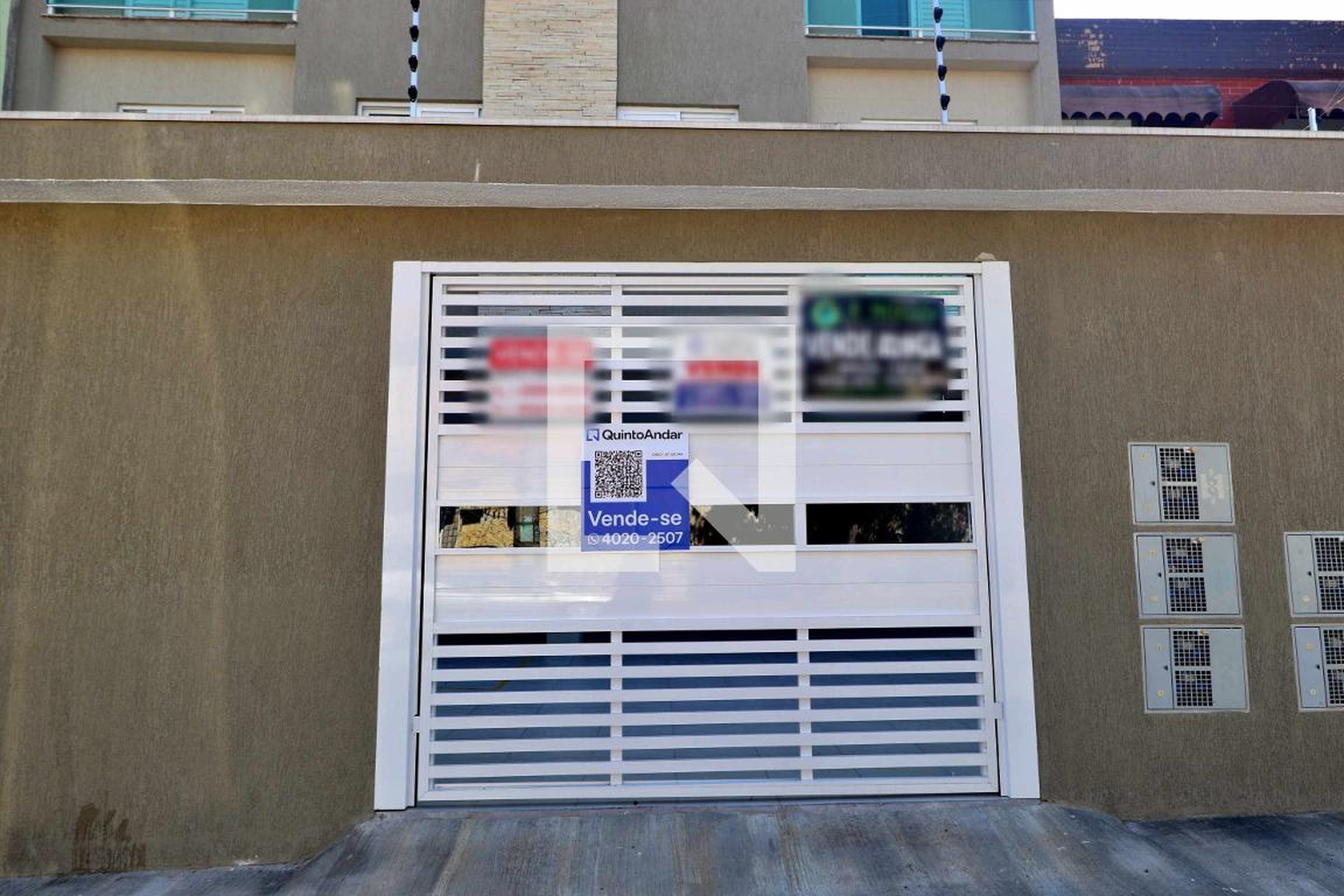 Fachada Condomínio em Rua Taguá, 485