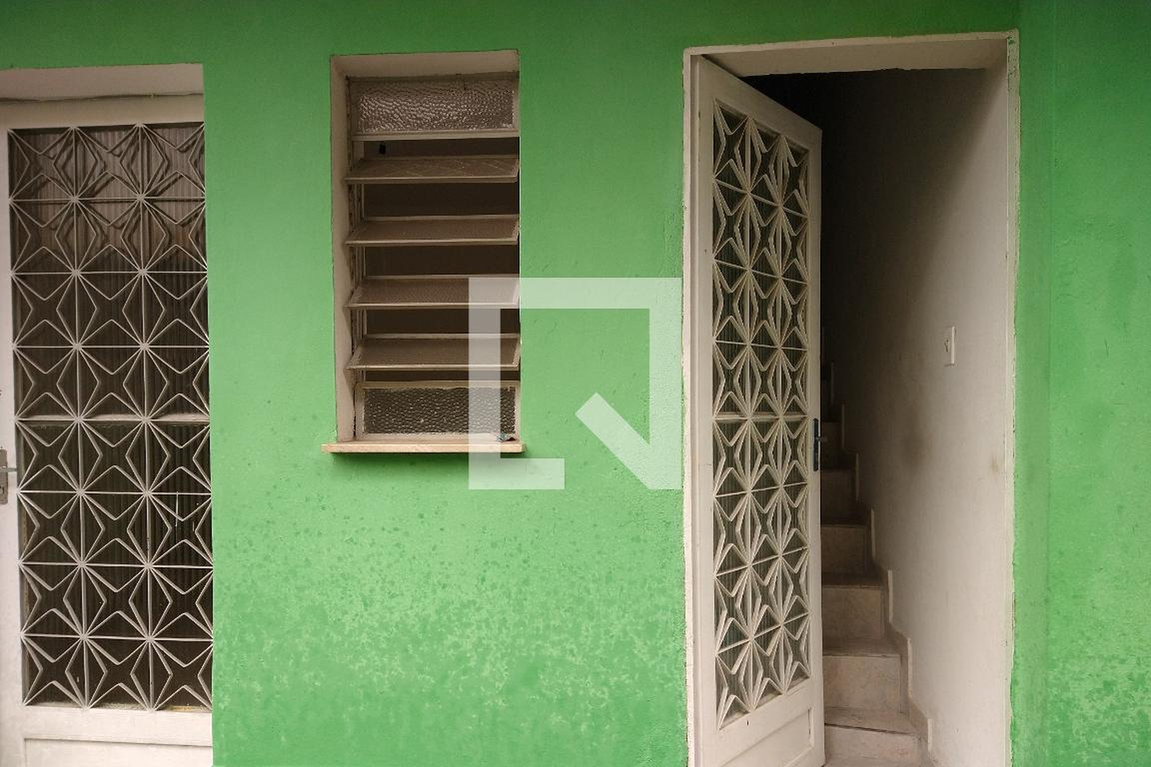 Fachada Condomínio em Rua Upiara, 225