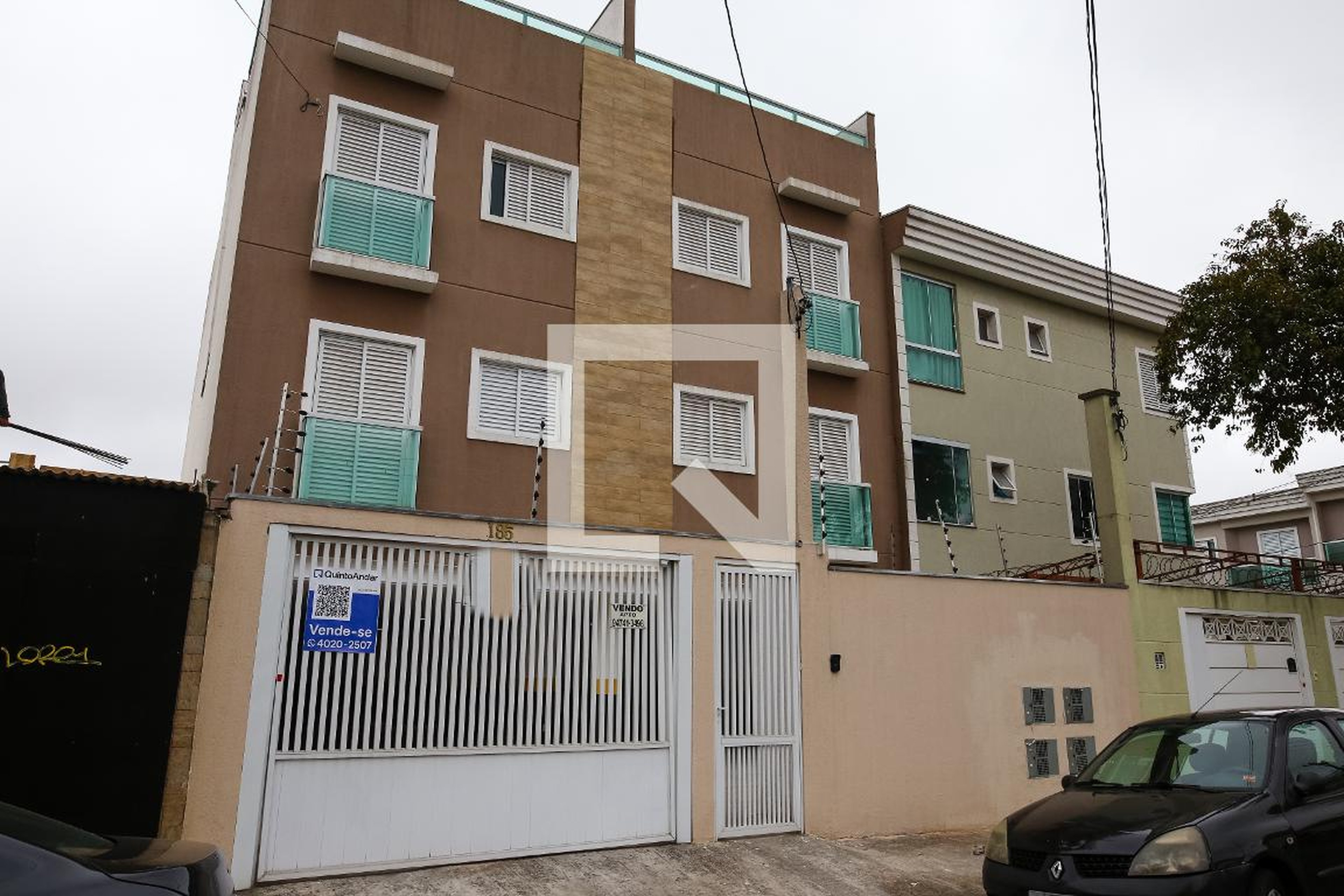 Fachada Condomínio em Rua Paquequer, 711