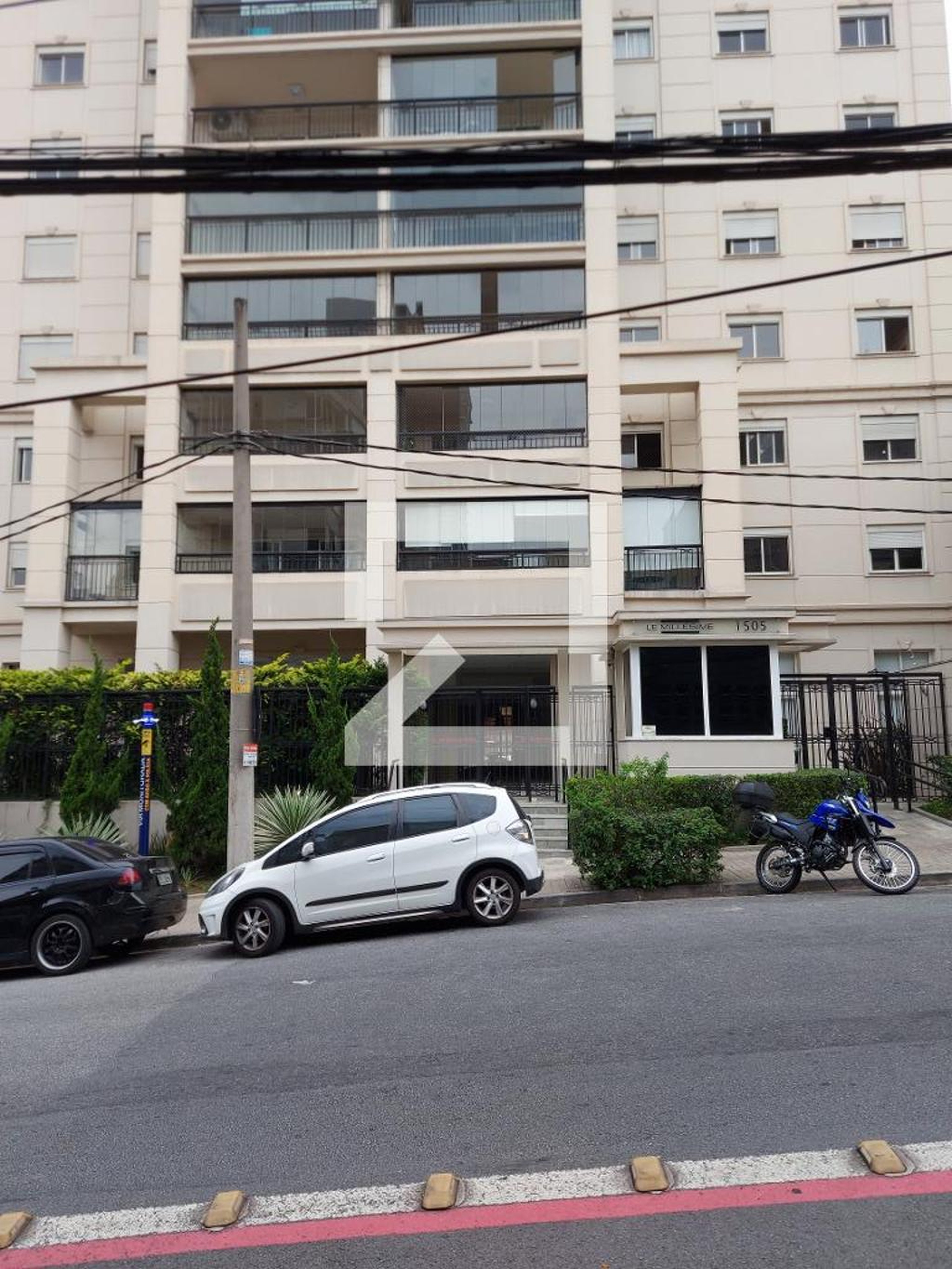 Fachada Condomínio Praça Airosa