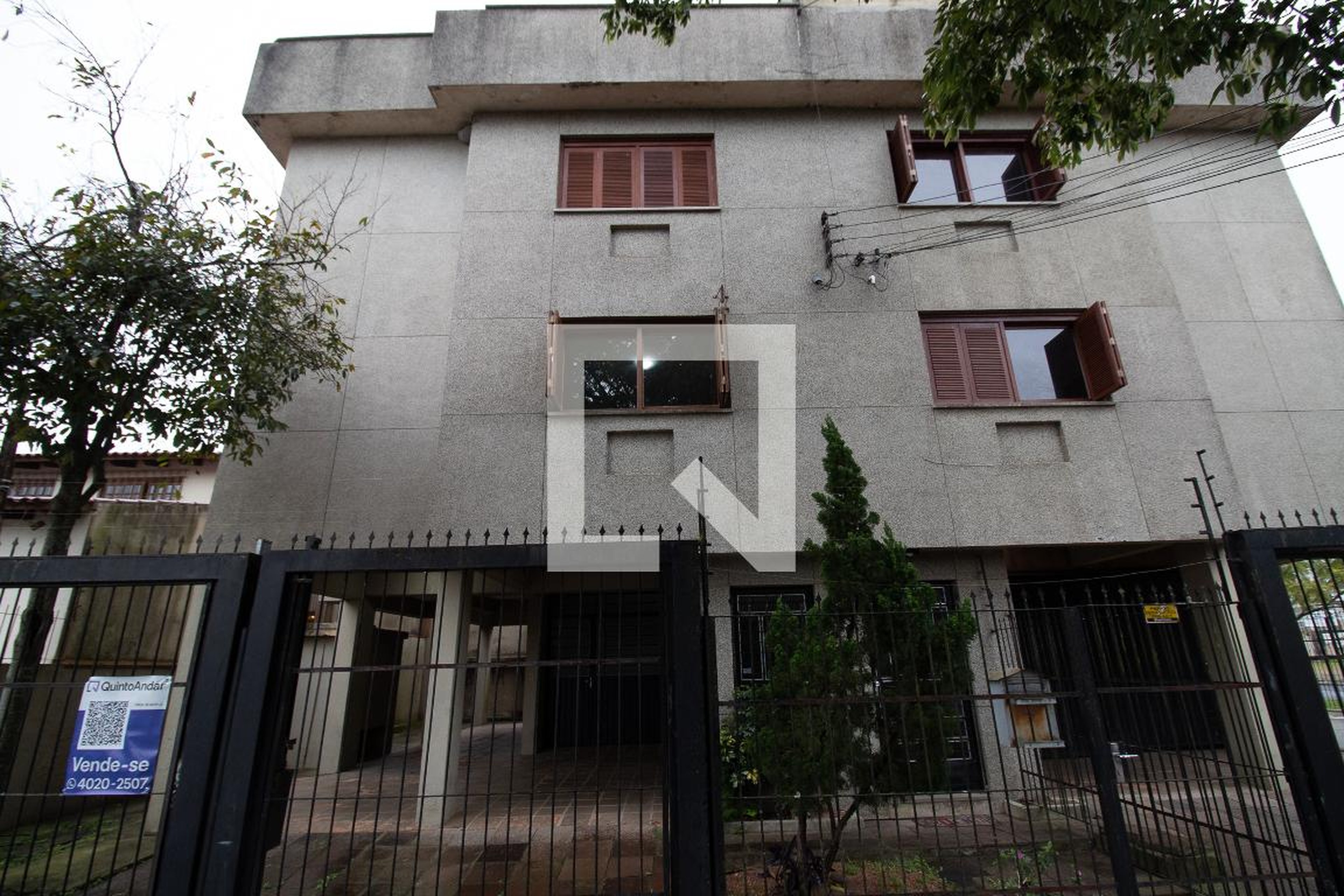Fachada do Prédio Condomínio em Rua Francisco Valdomiro Lorenz, 231