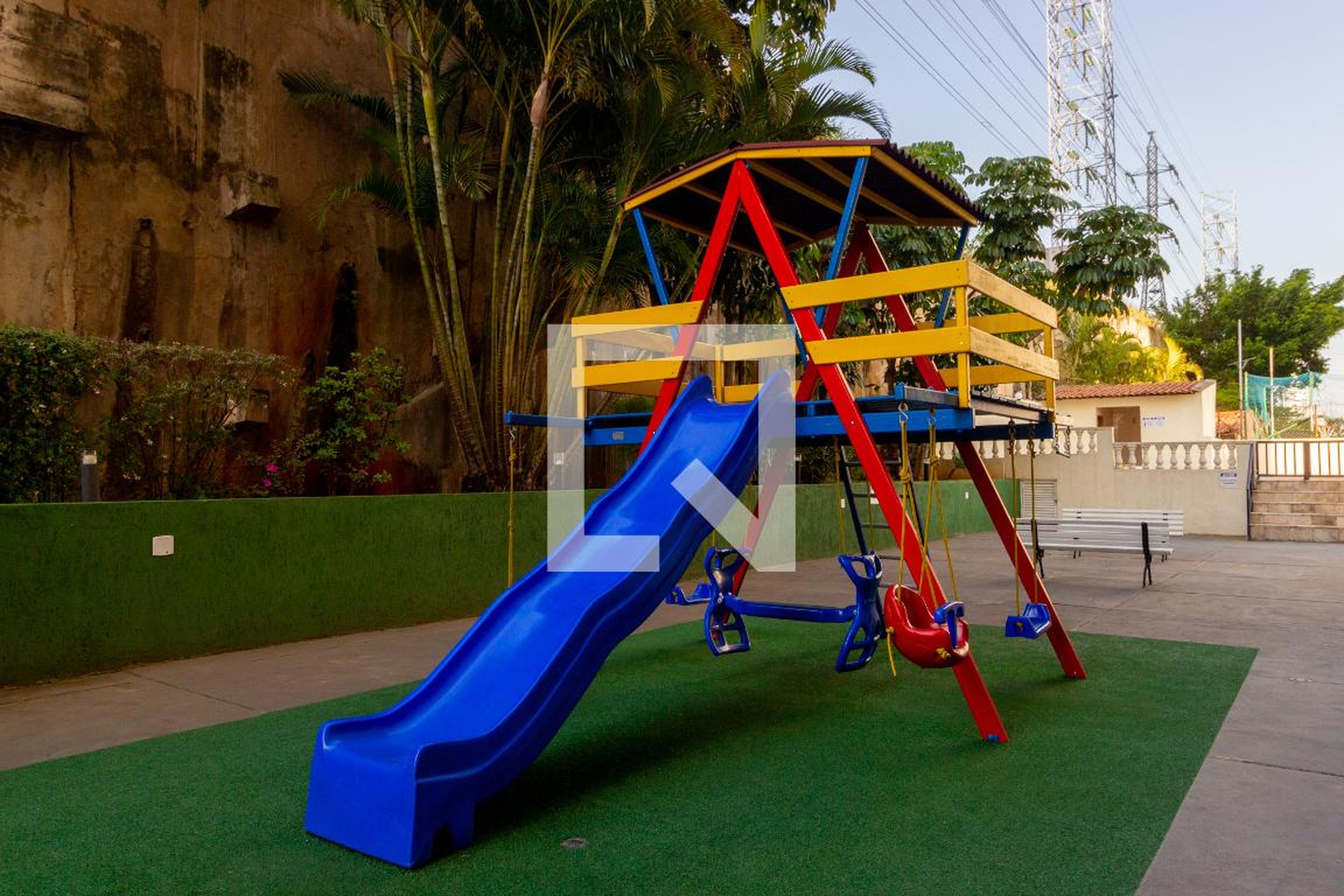 Playground - Edifício Gold