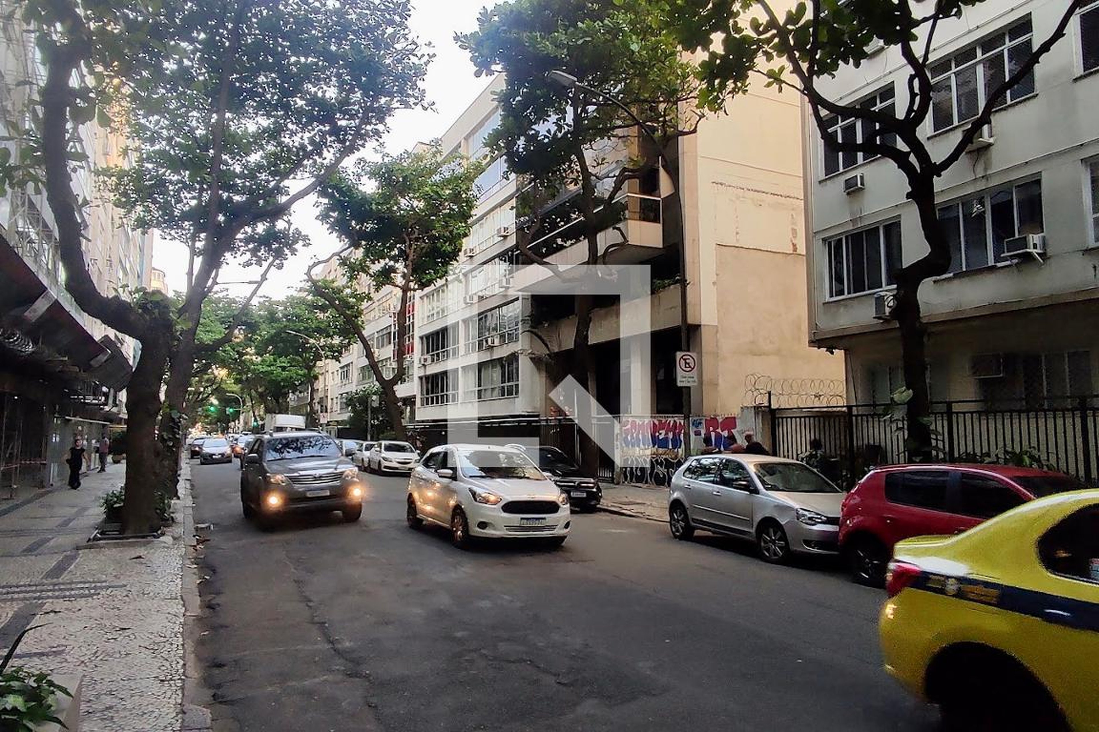 Fachada Condomínio em Rua Joaquim Nabuco, 171