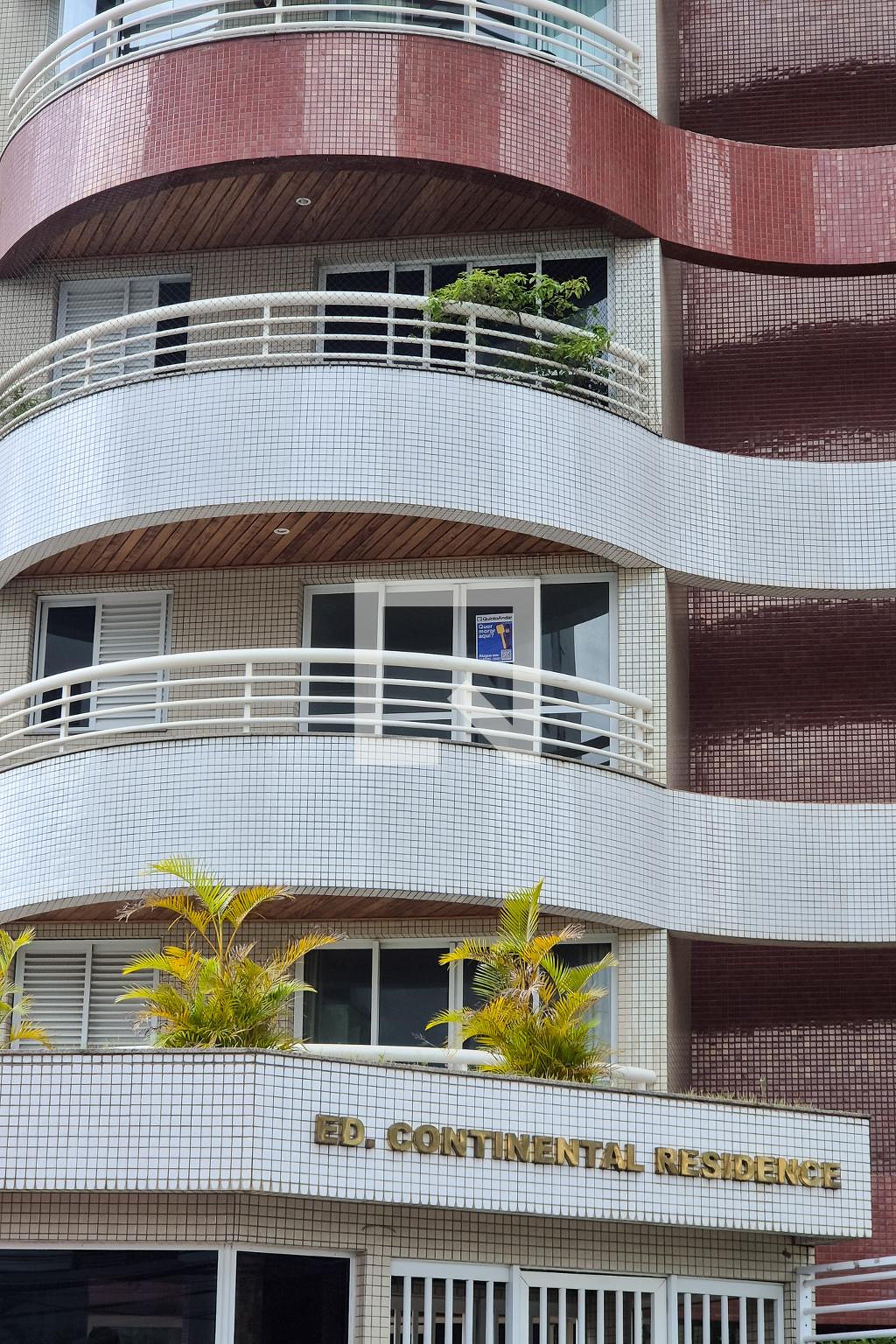 Fachada Condomínio Continental Residence