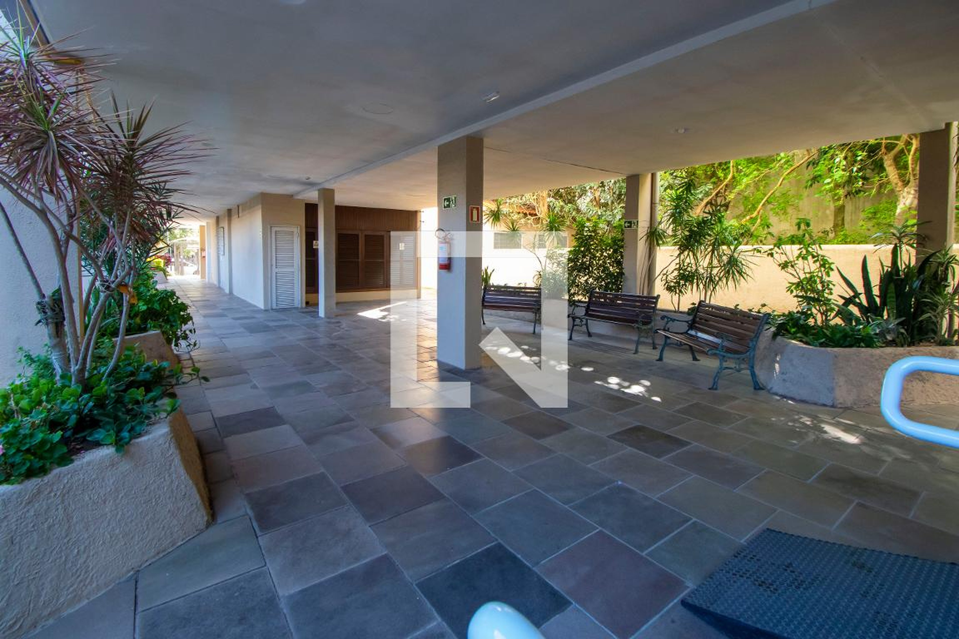 Condomínio - Cássio