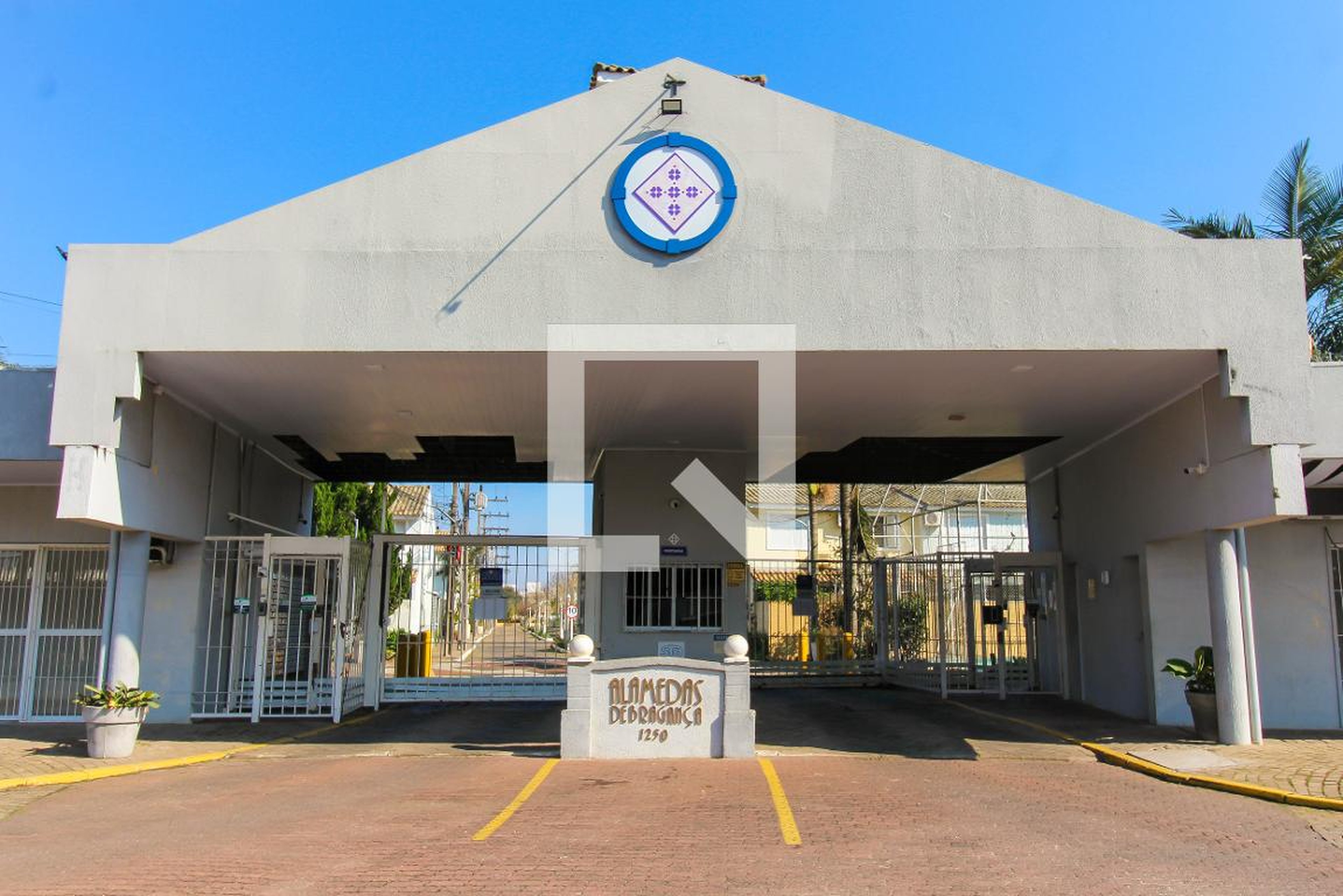 Fachada Condomínio Horizontal Alamedas de Bragança