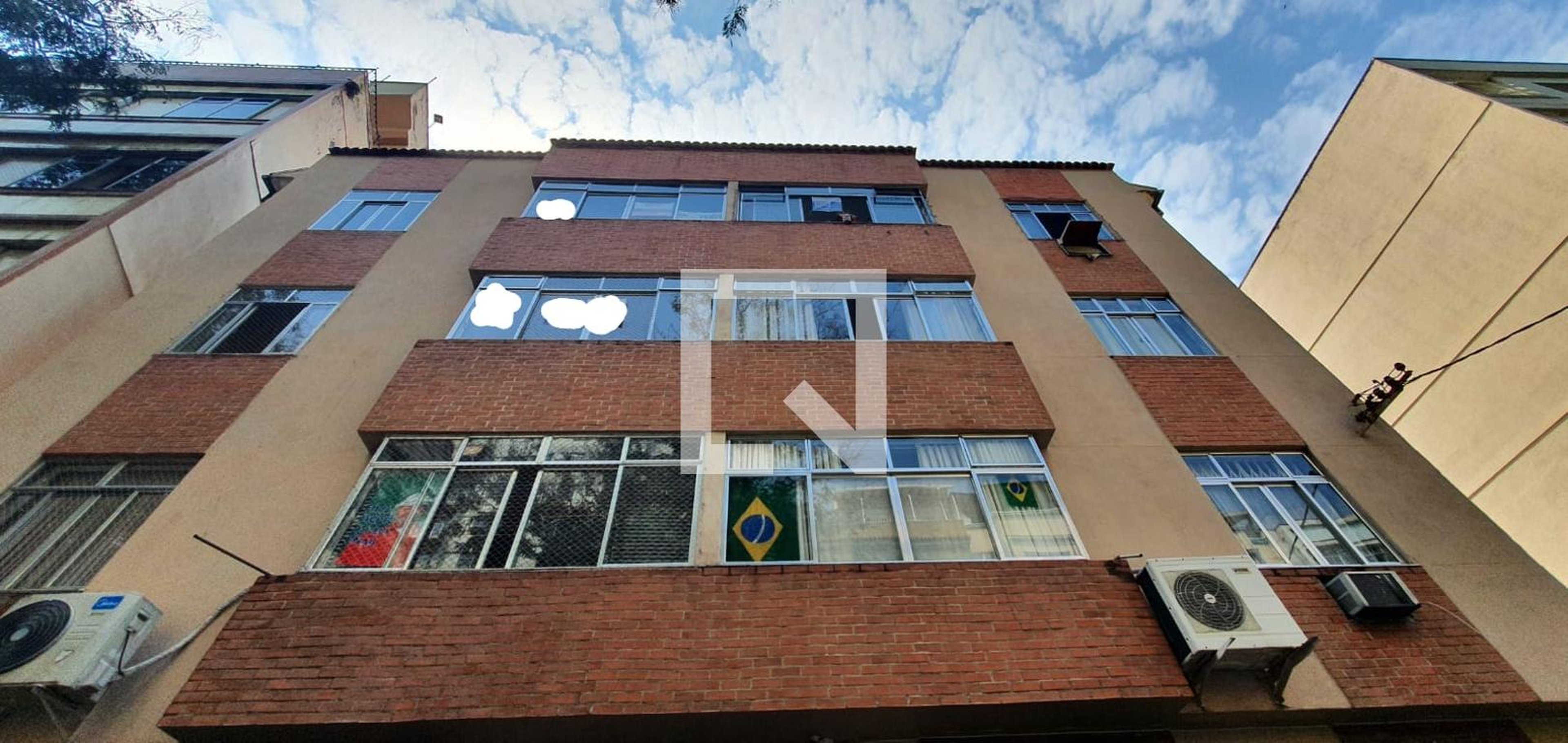 Fachada Edifício Idealignua