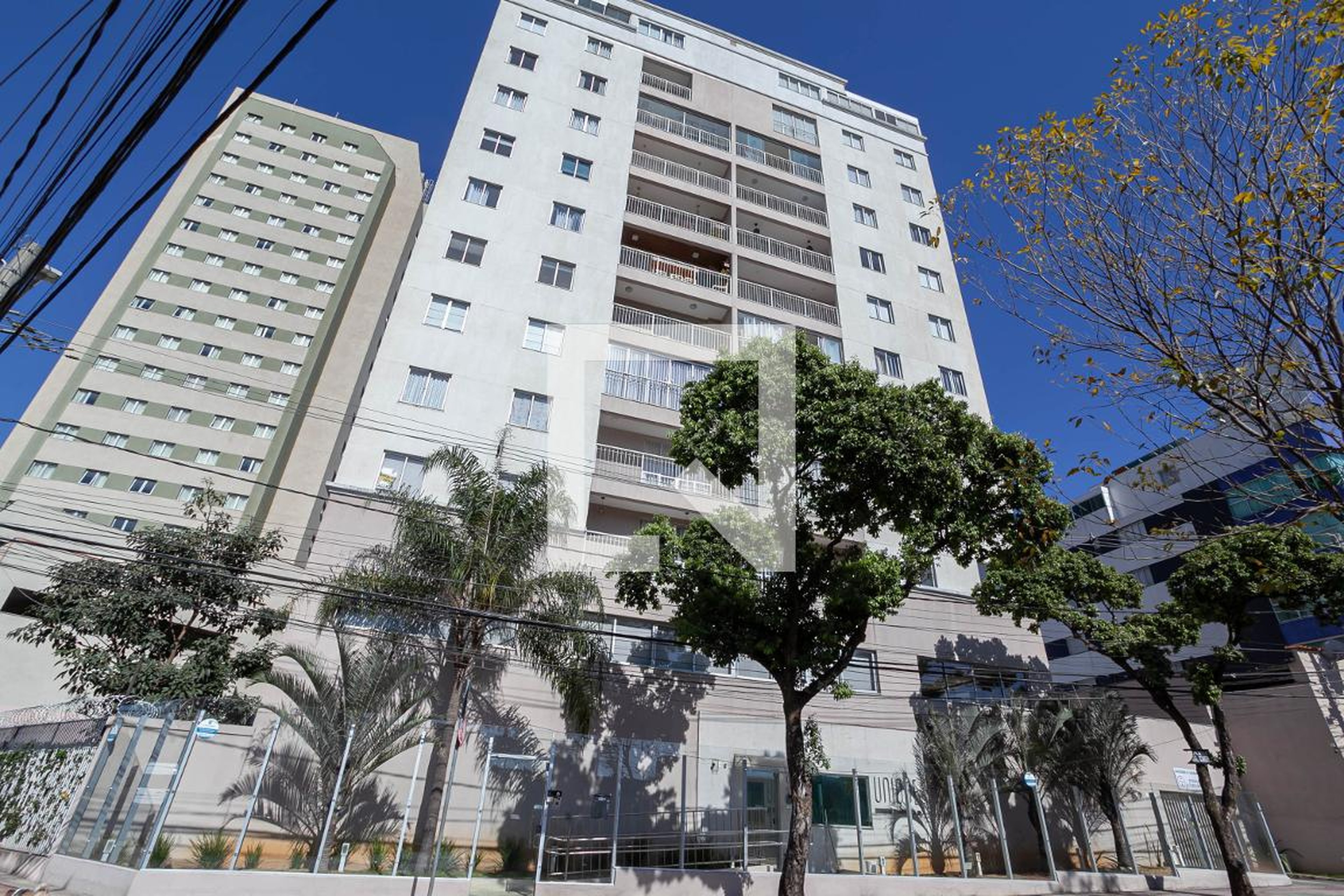 Fachada do prédio Condomínio em Rua Professor Almeida Cunha, 5