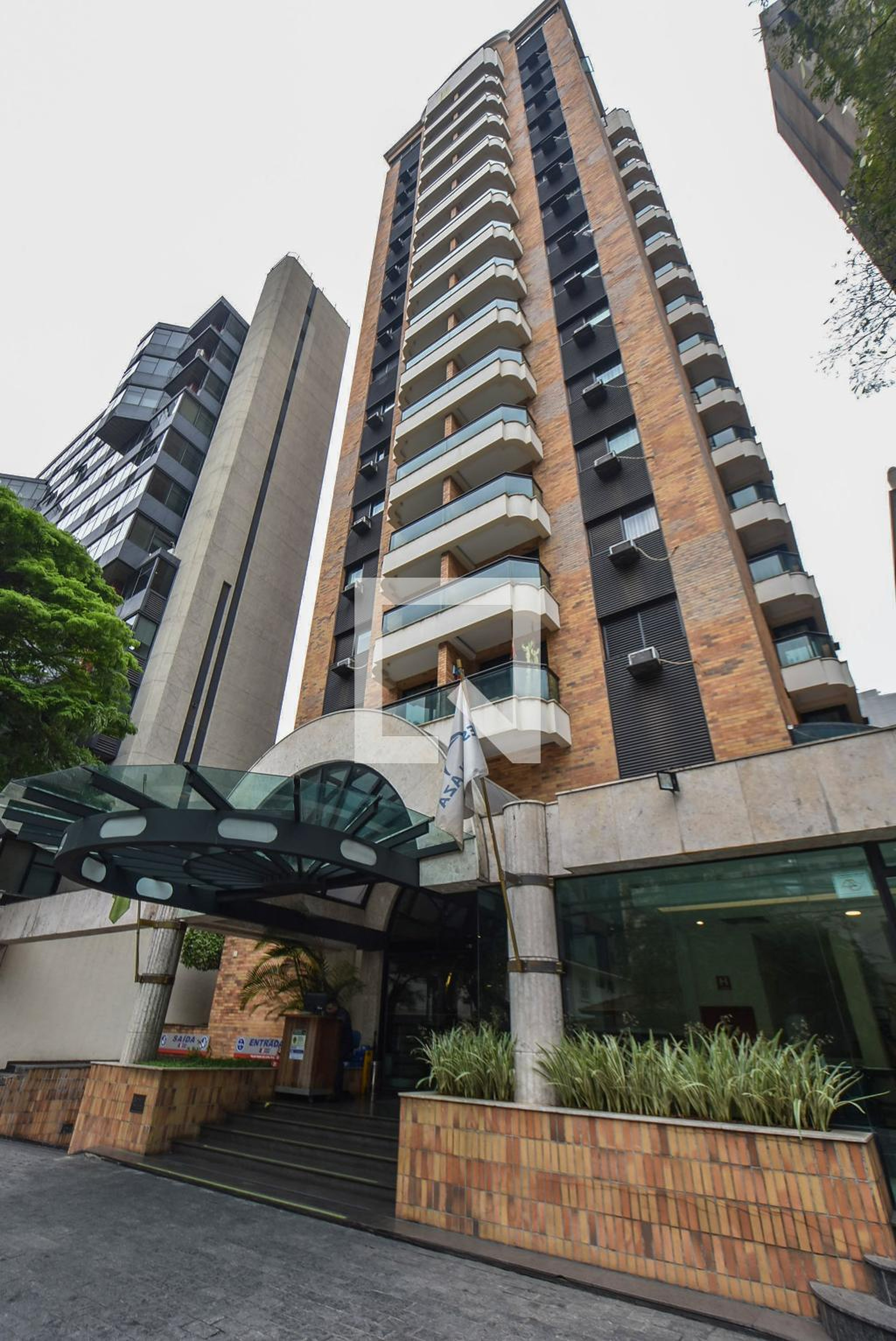 Prédio Condomínio Estanplaza Hotel Nações Unidas