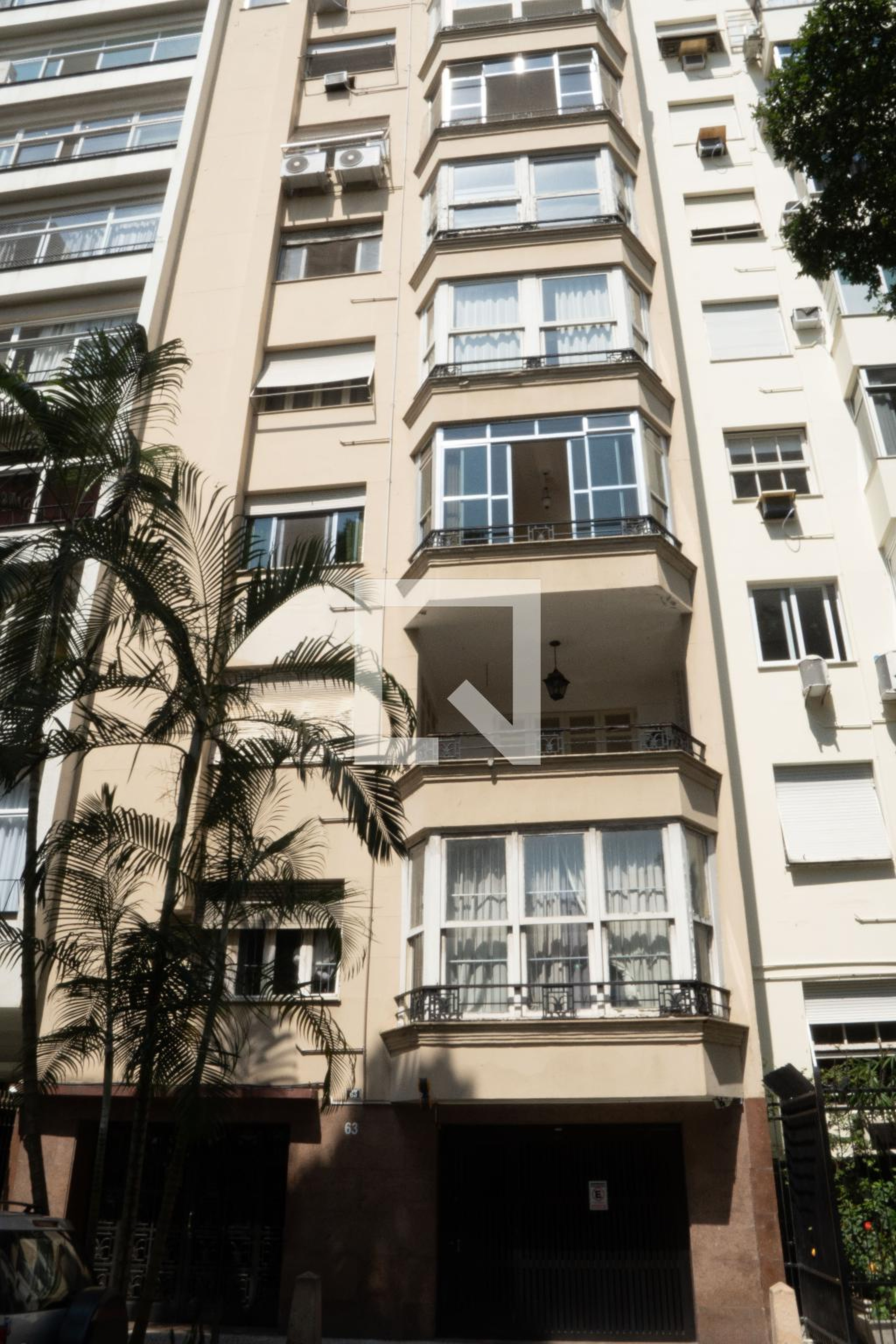 Fachada do Prédio Condomínio em Rua Almirante Tamandaré, 63