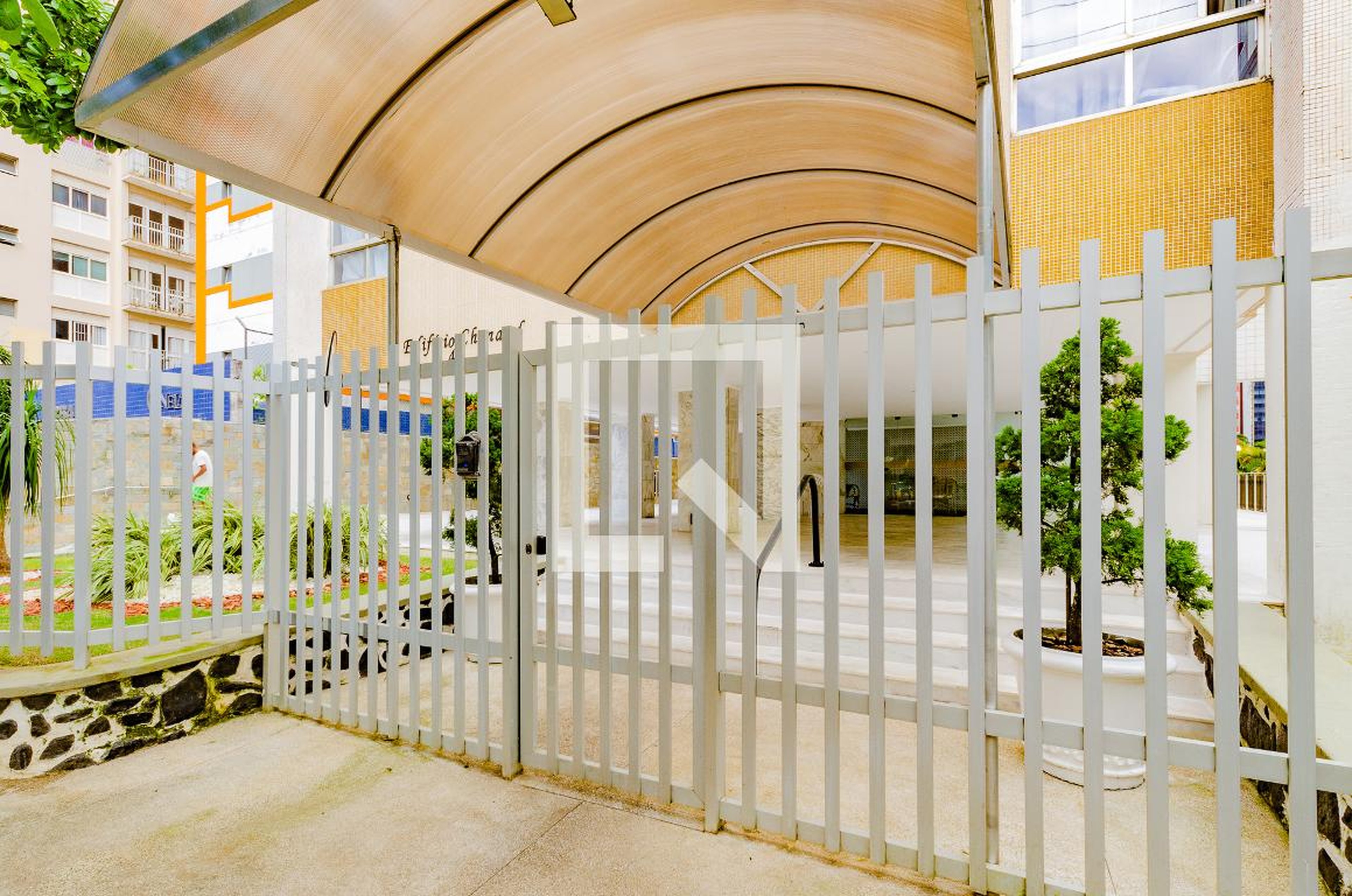 Entrada - Edifício Chenaud