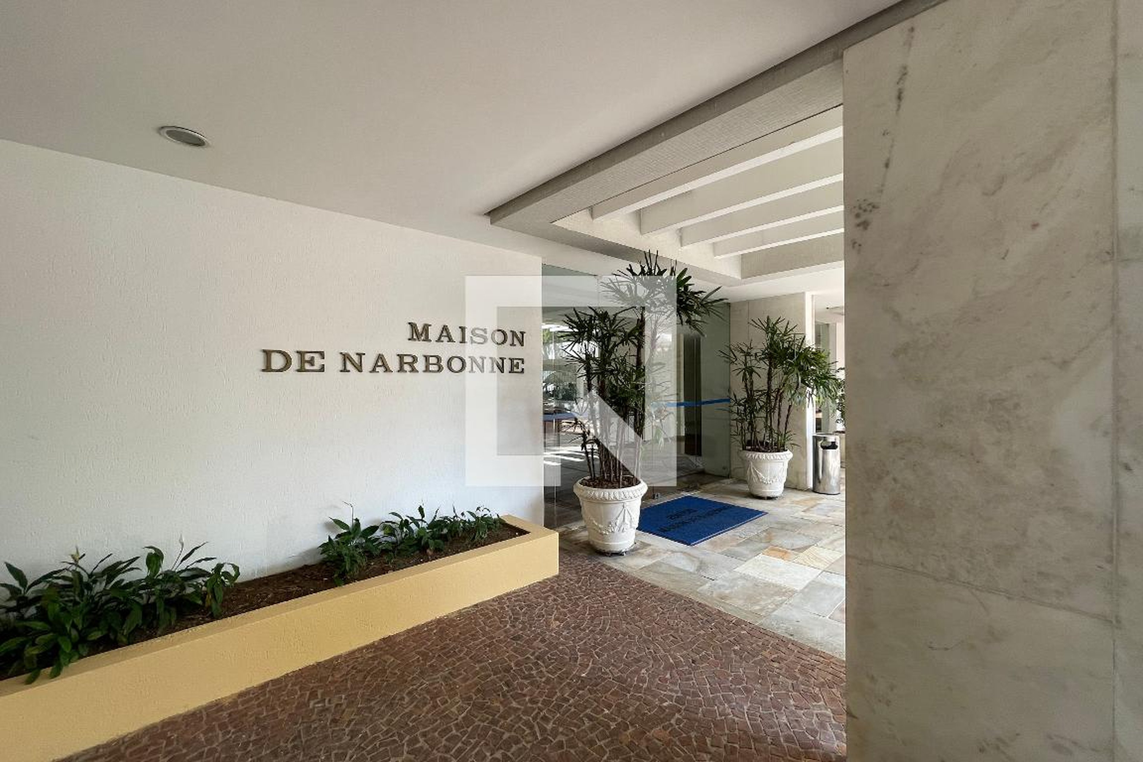 Fachada do Prédio Condomínio em Rua Doutor Ferreira Lopes, 649