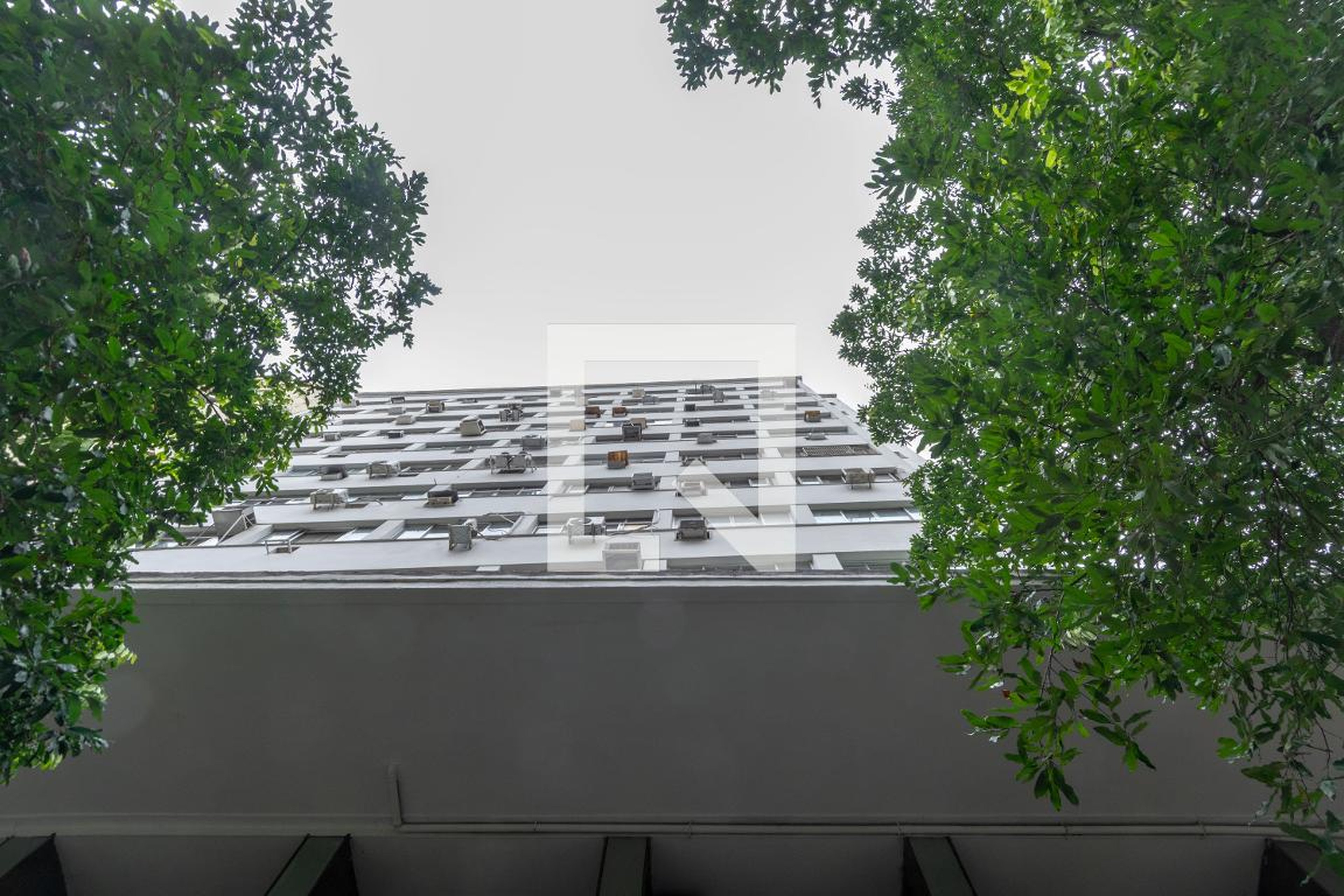 Fachada Condomínio em Avenida Nossa Senhora de Copacabana, 681