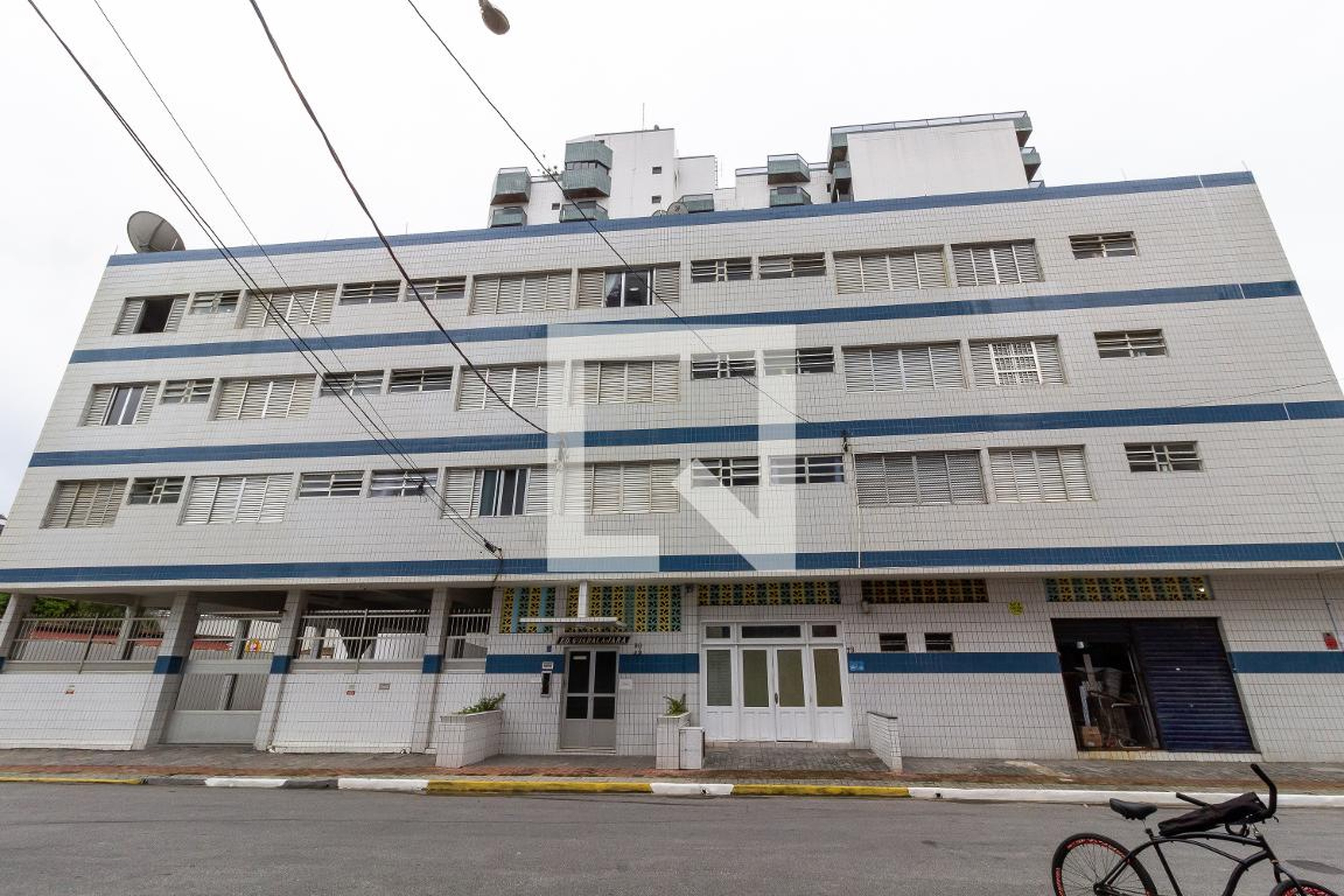 Fachada Condomínio em Rua Oceânica Amábile, 90