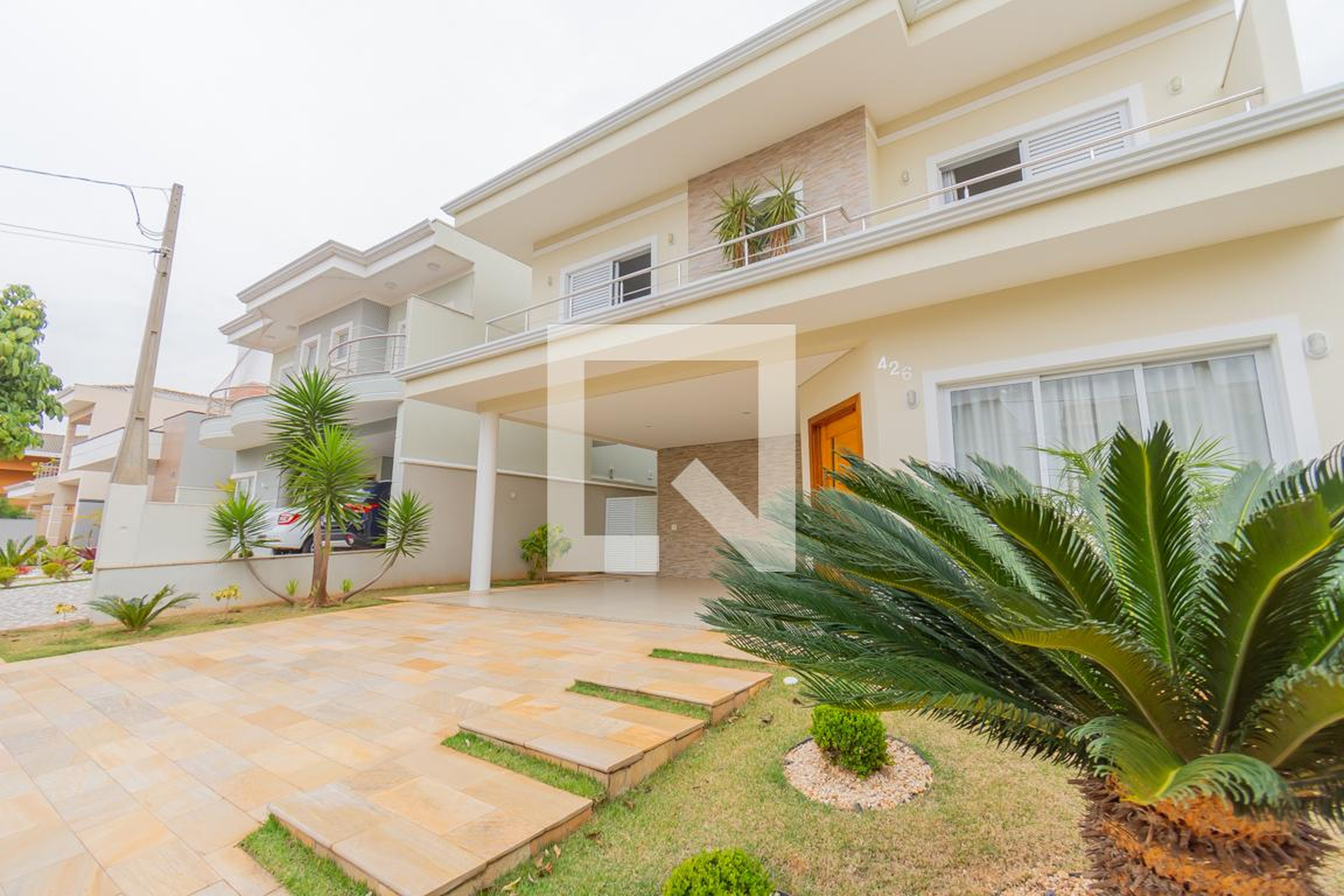 Fachada Condomínio Arosa