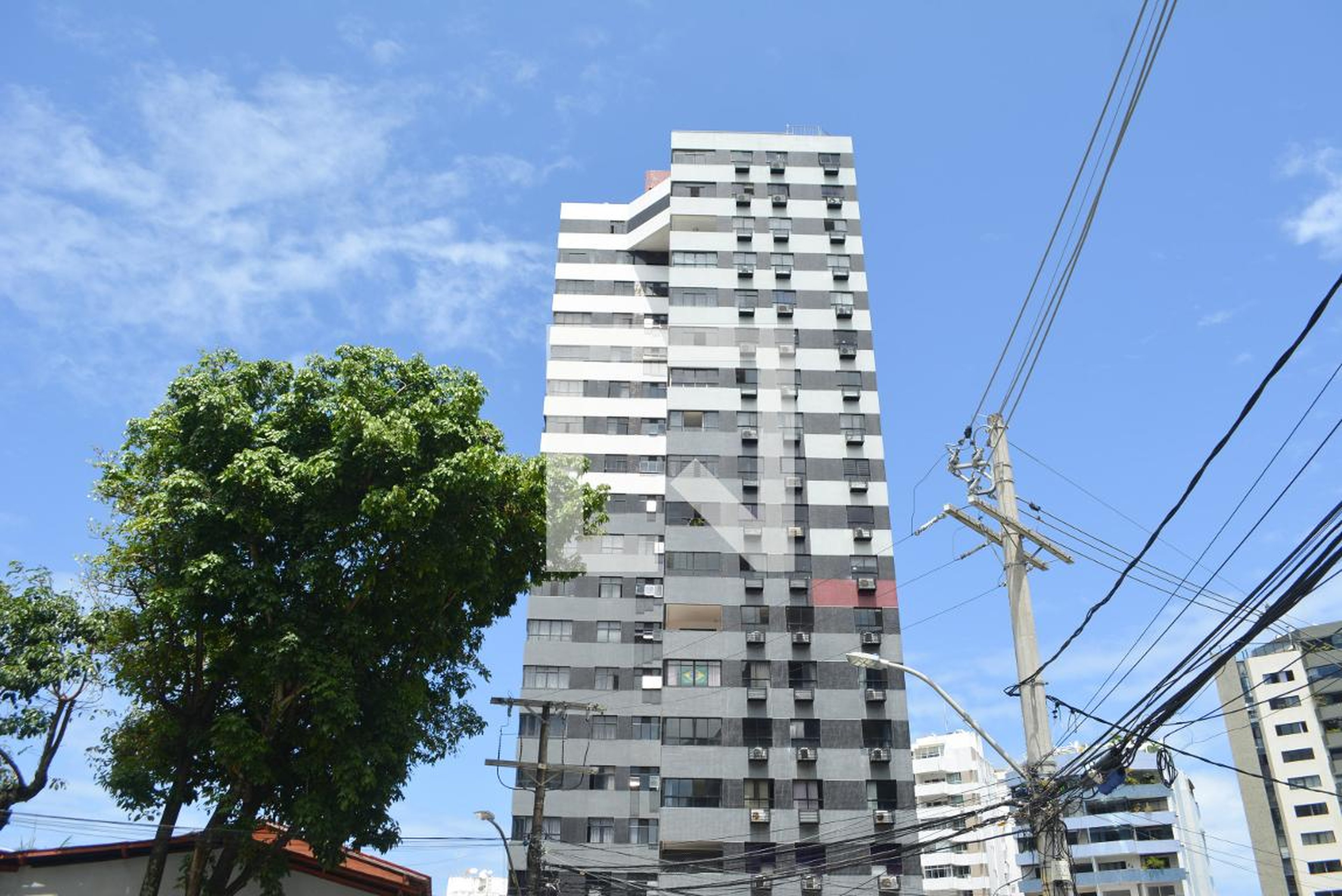 Fachada Residencial das Arvores