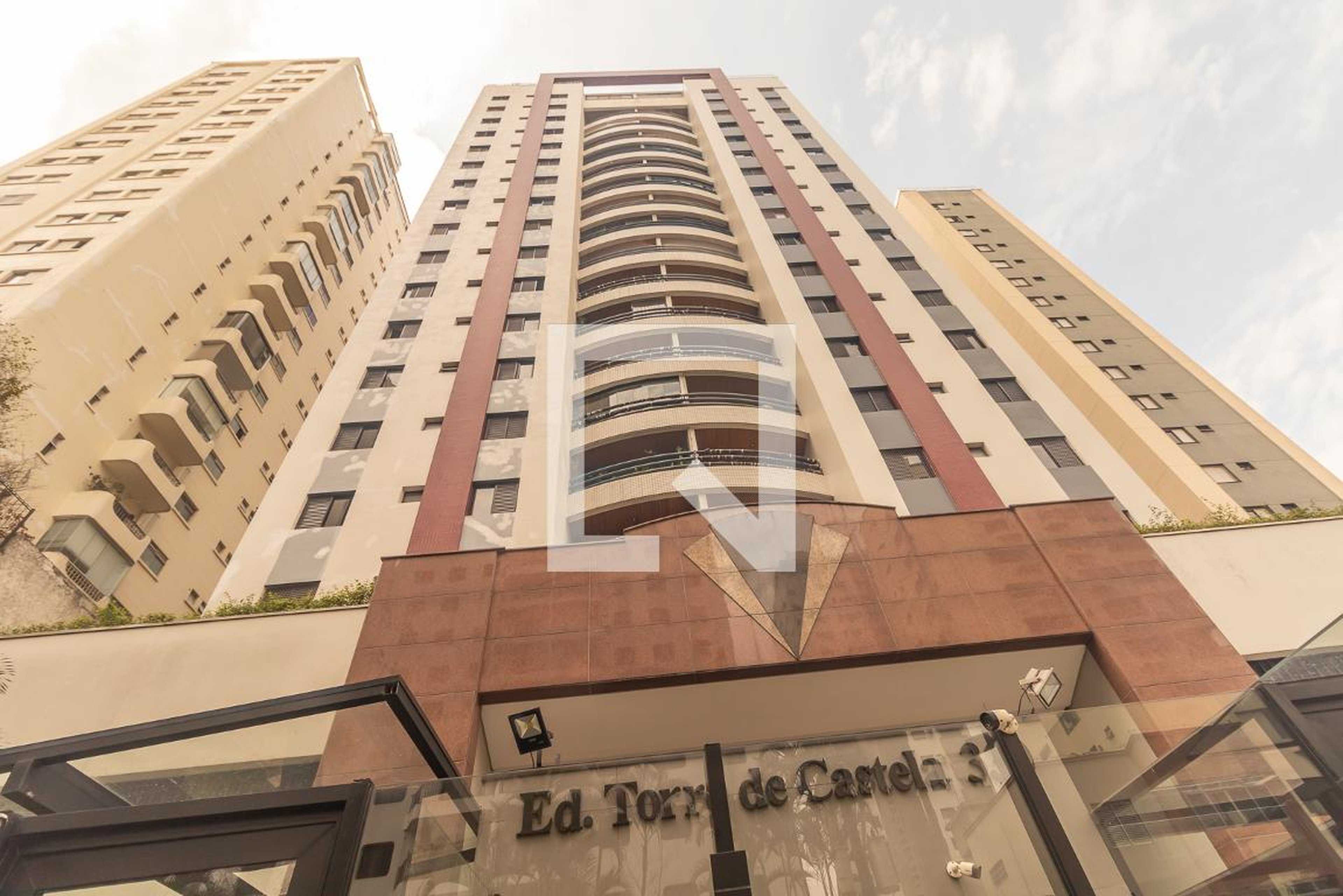Fachada Condomínio Torre Decastela