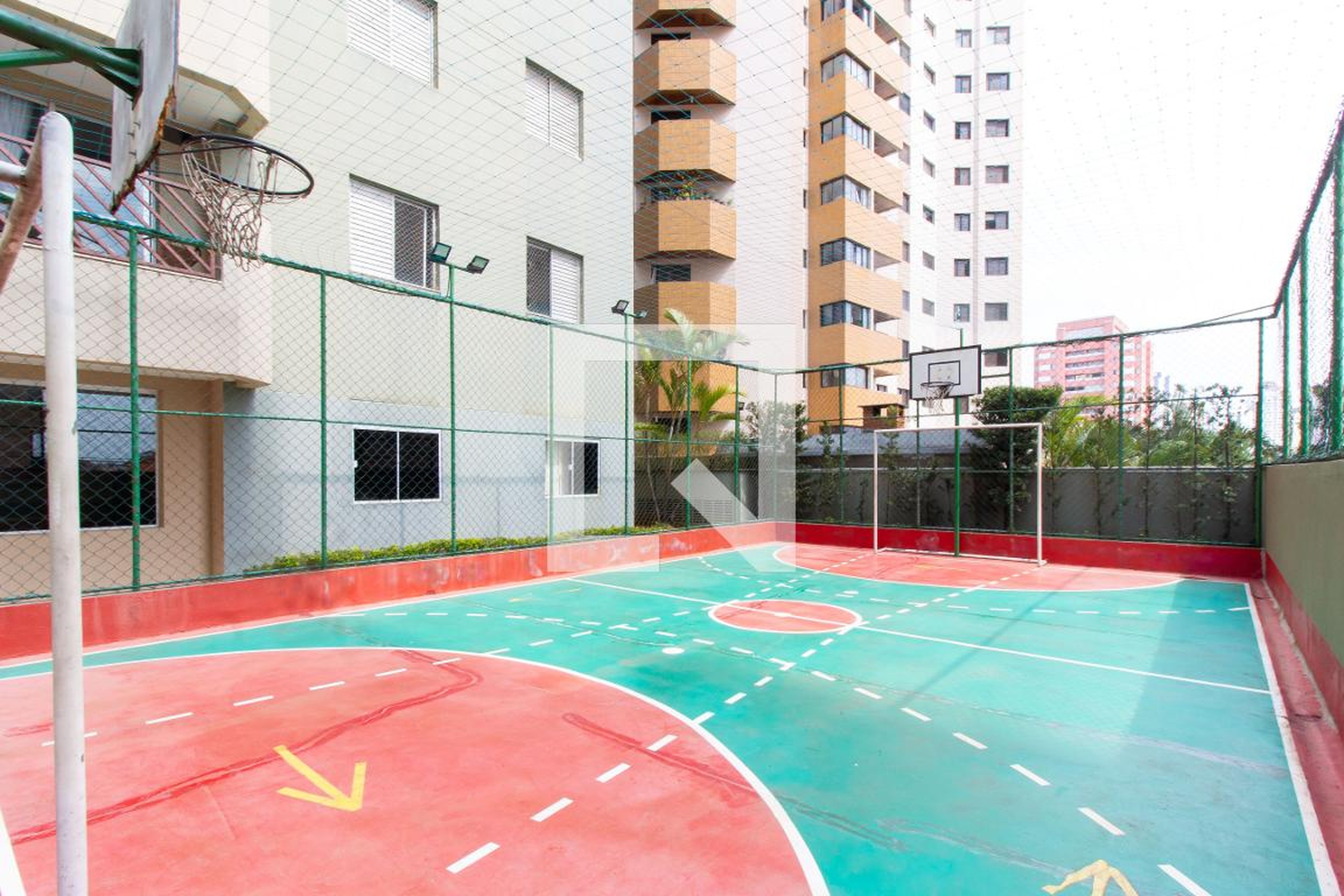 Quadra - Parque das Flores