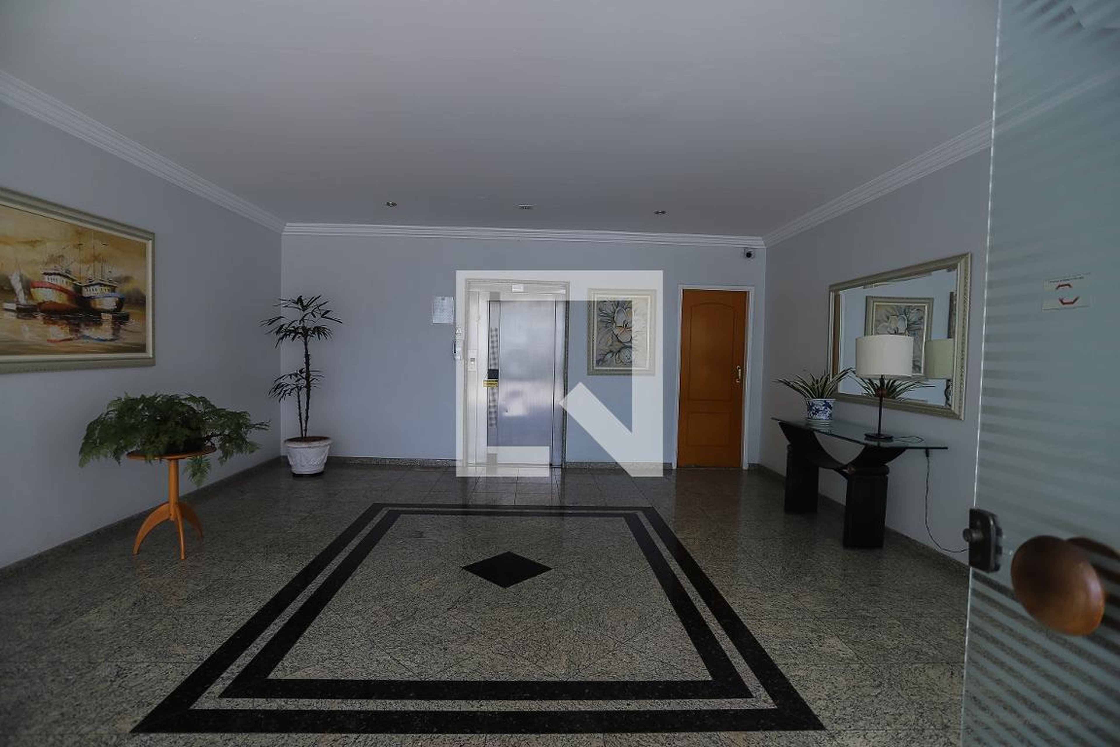 Hall de Entrada - Edifício Royal Gate