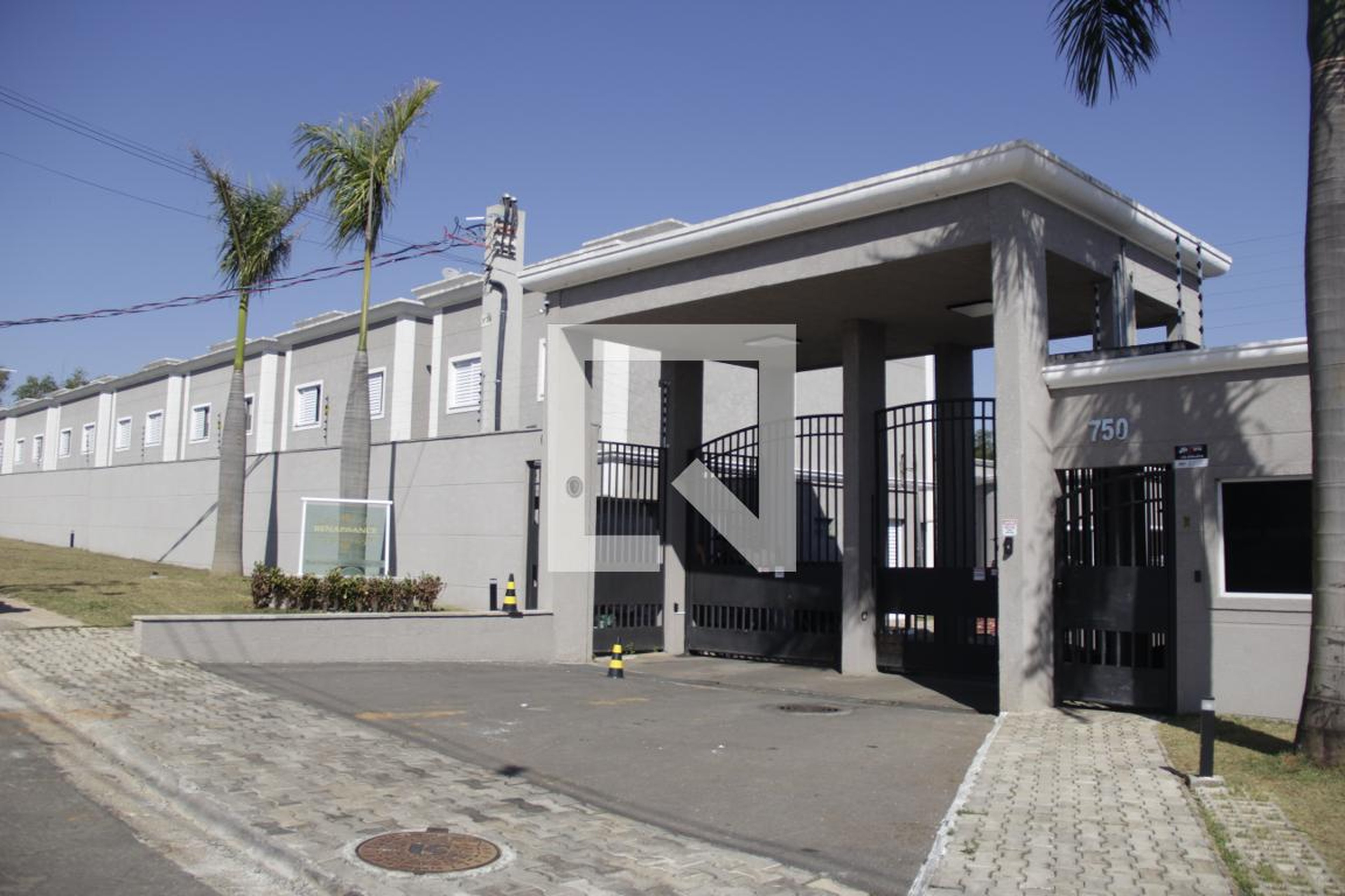 Fachada do Condomínio Residencial Renaissance