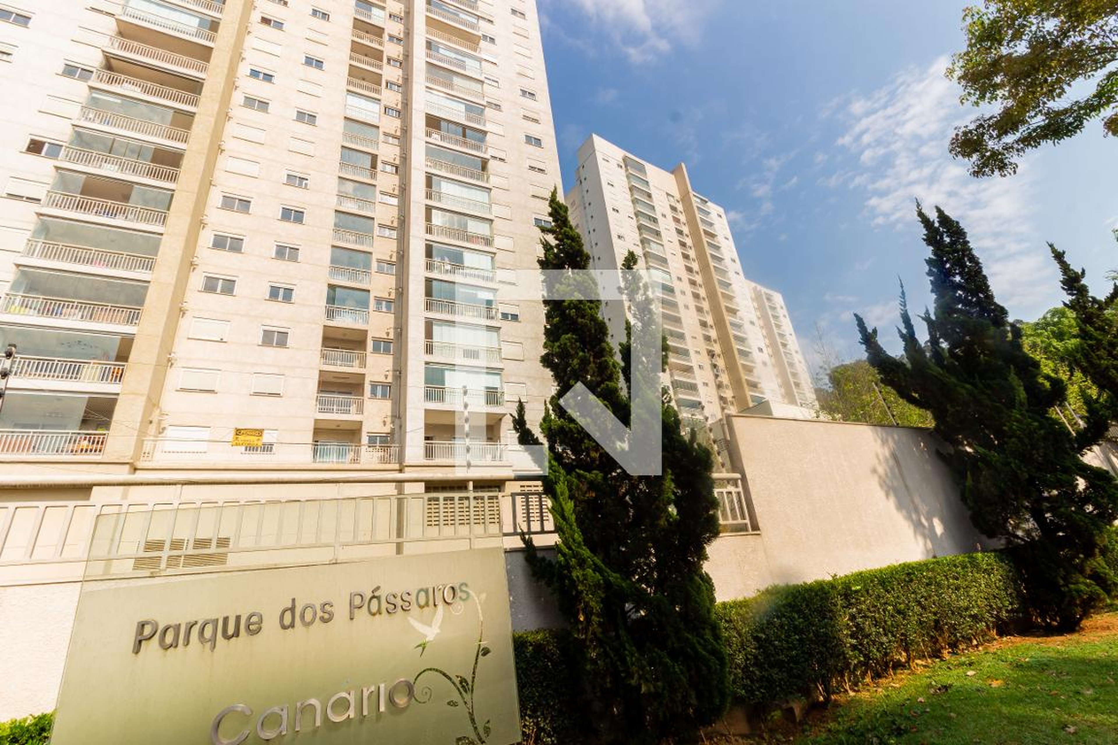 Fachada do Prédio Condomínio Parque dos Pássaros Residencial Canário