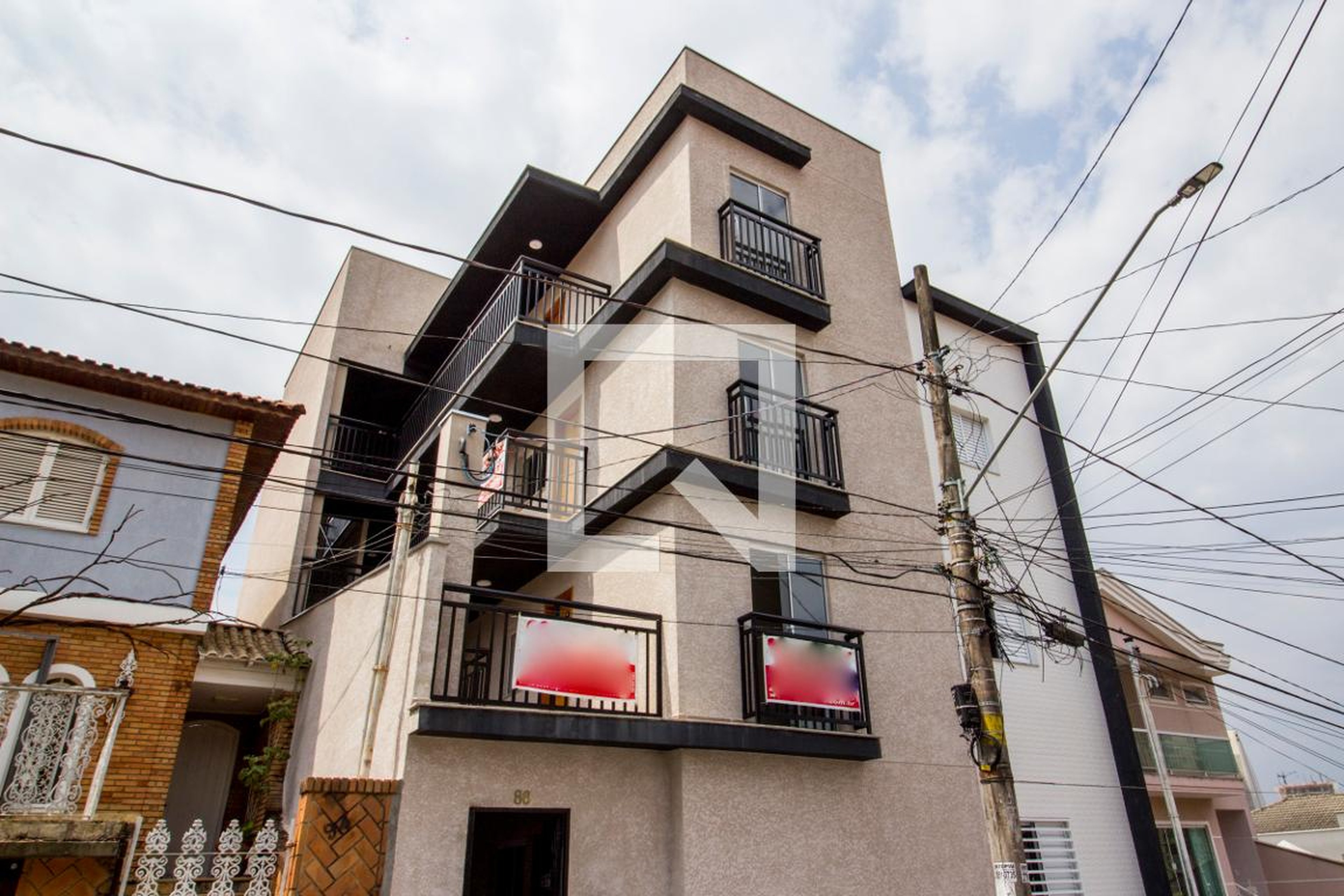 Fachada do Condomínio Condomínio Home Jardim São Paulo