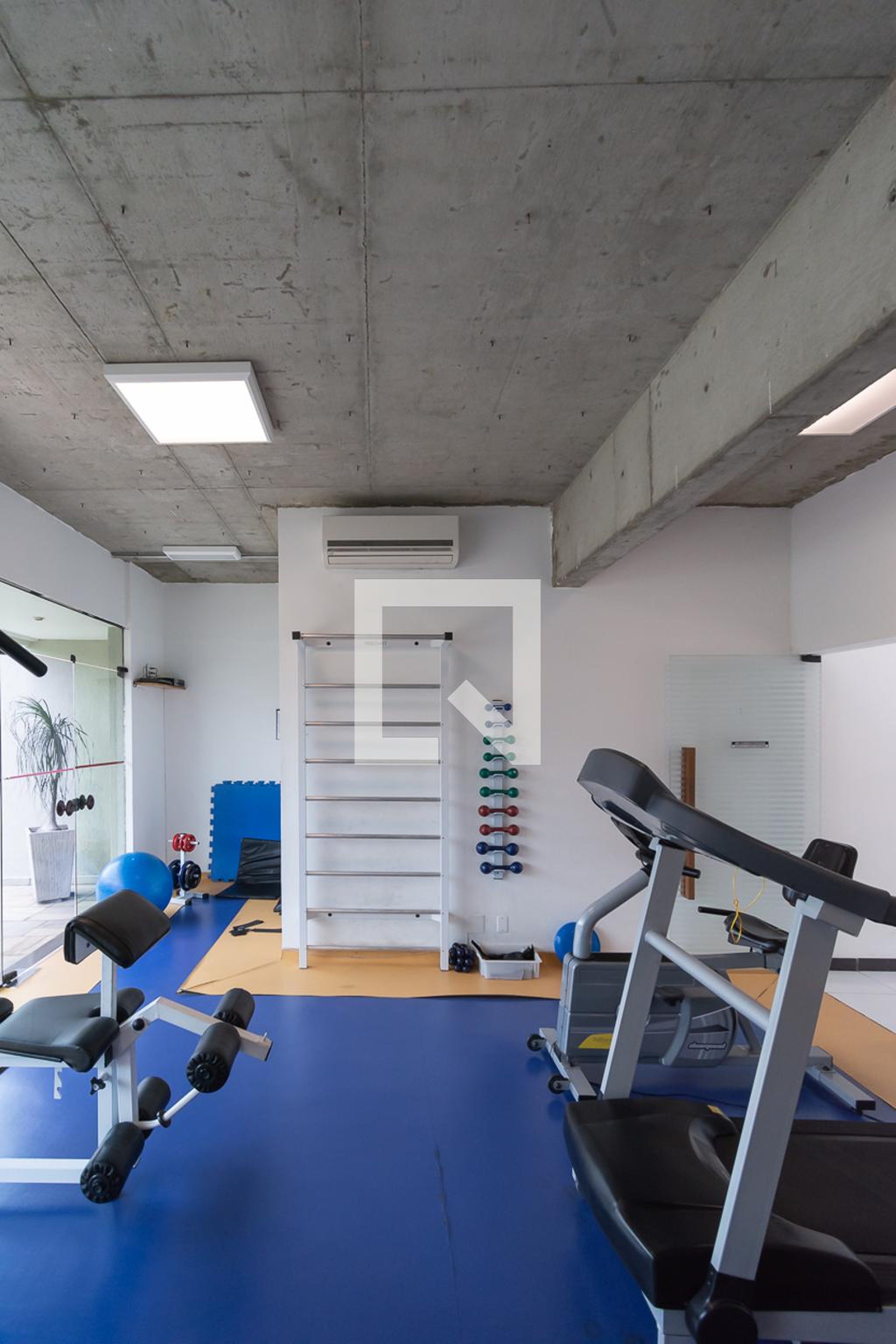 Academia - Edifico Le Maison