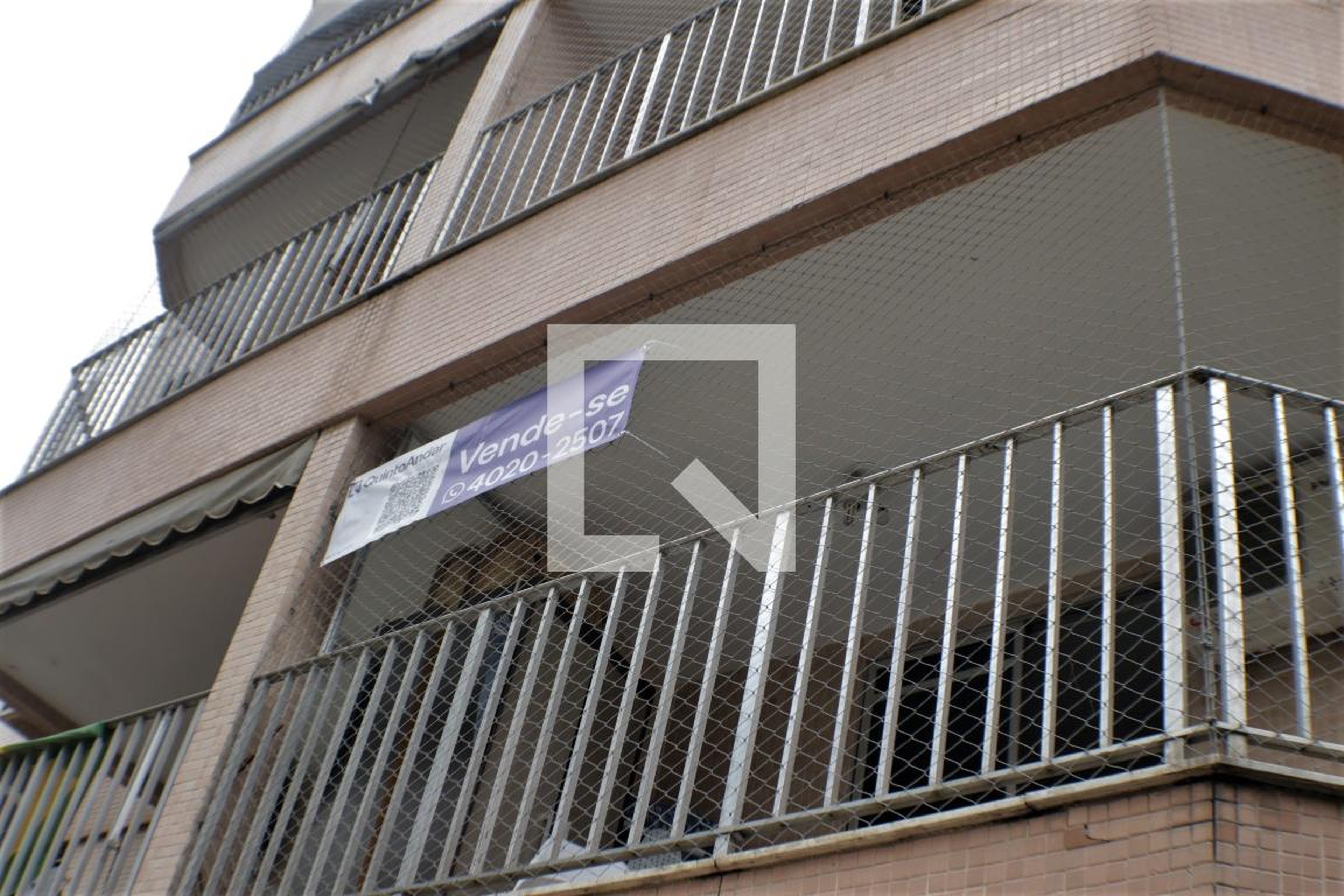 Fachada Condomínio em Rua Caniú, 309