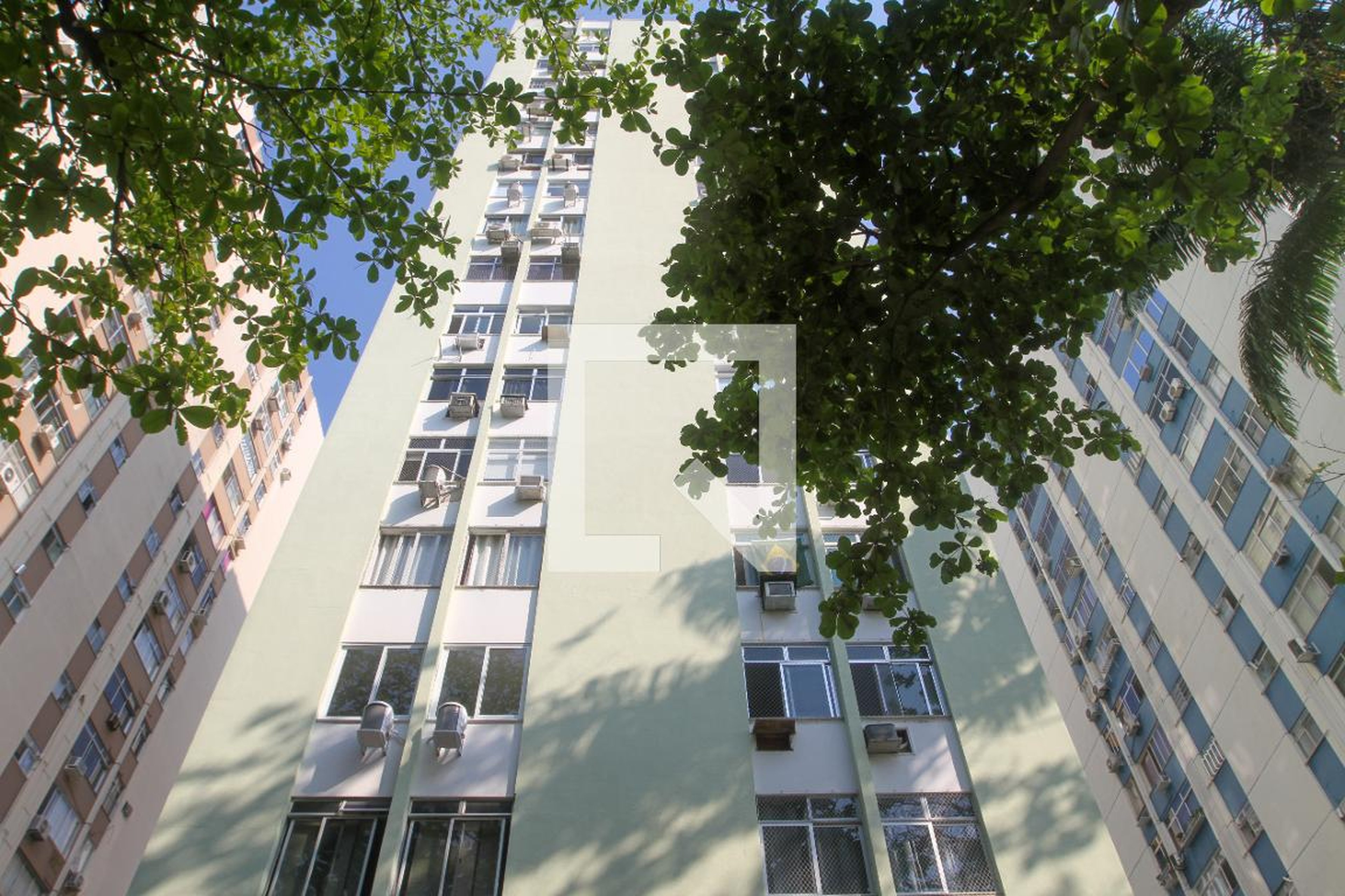 Fachada do Prédio Condomínio Castel Praiano