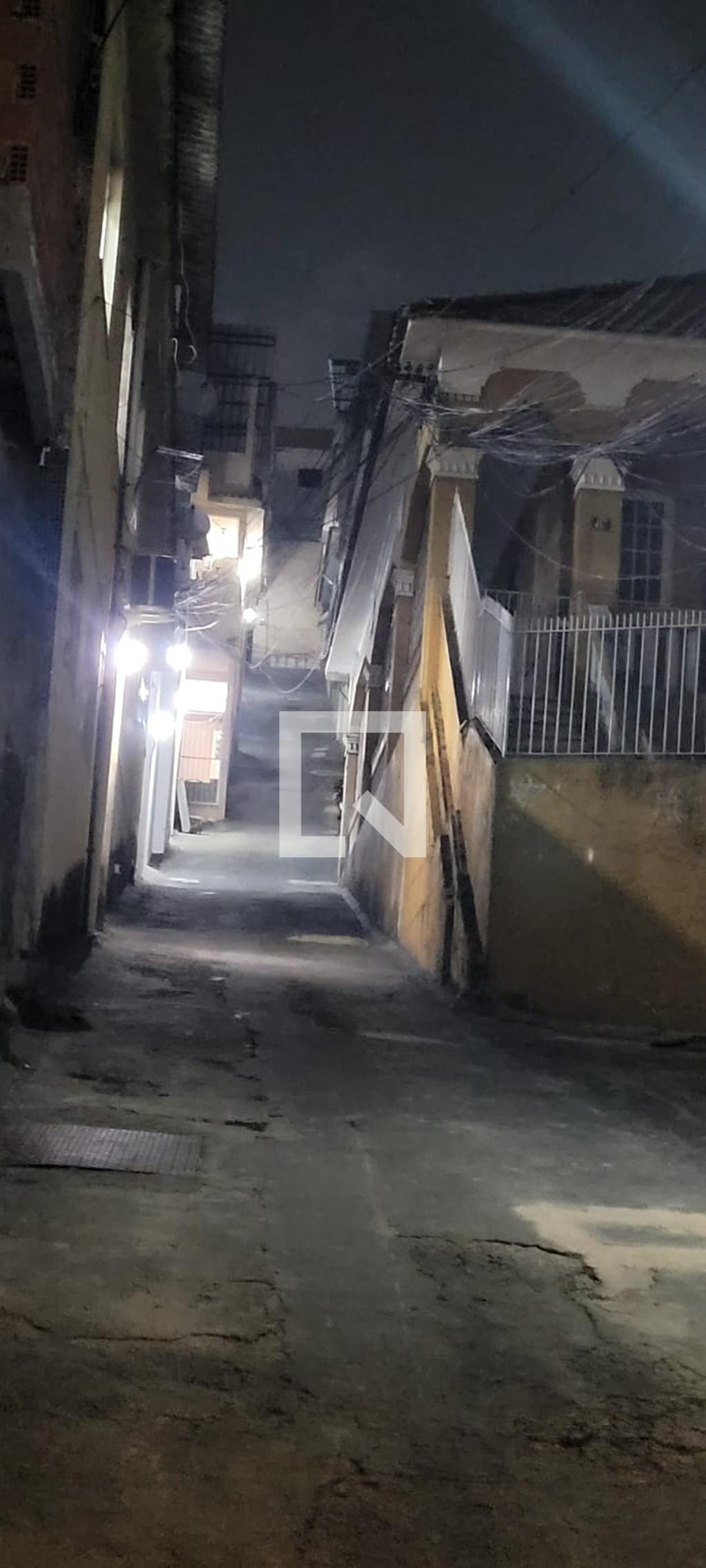 Fachada Condomínio em Rua Professor Lacé, 417