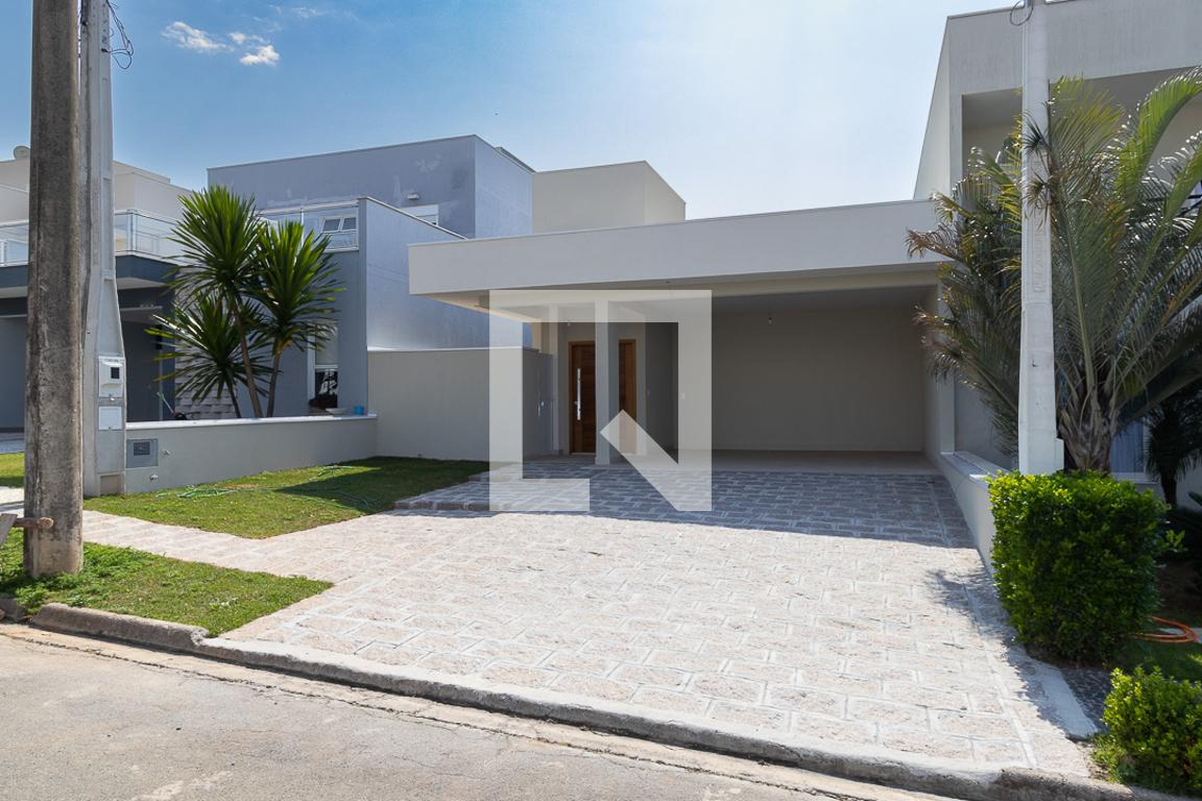 Fachada Condomínio em Avenida San Lorenzo, 309